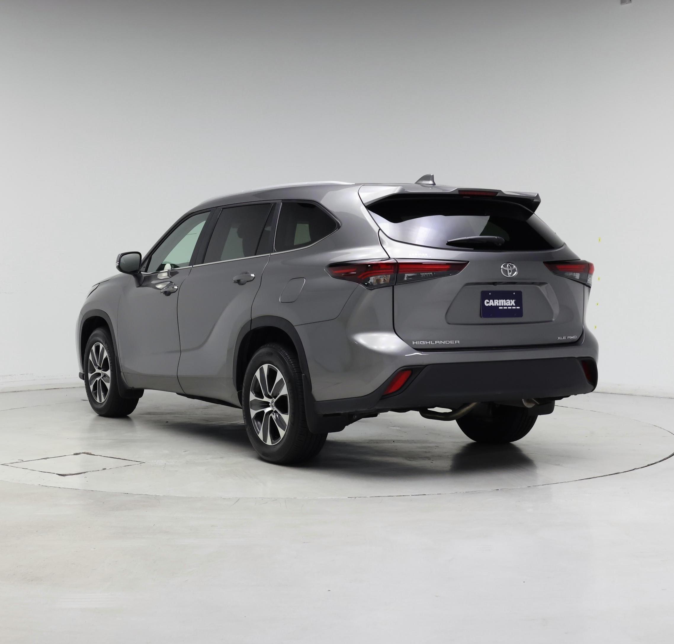 Thumbnail: 2026 Toyota Highlander - 2