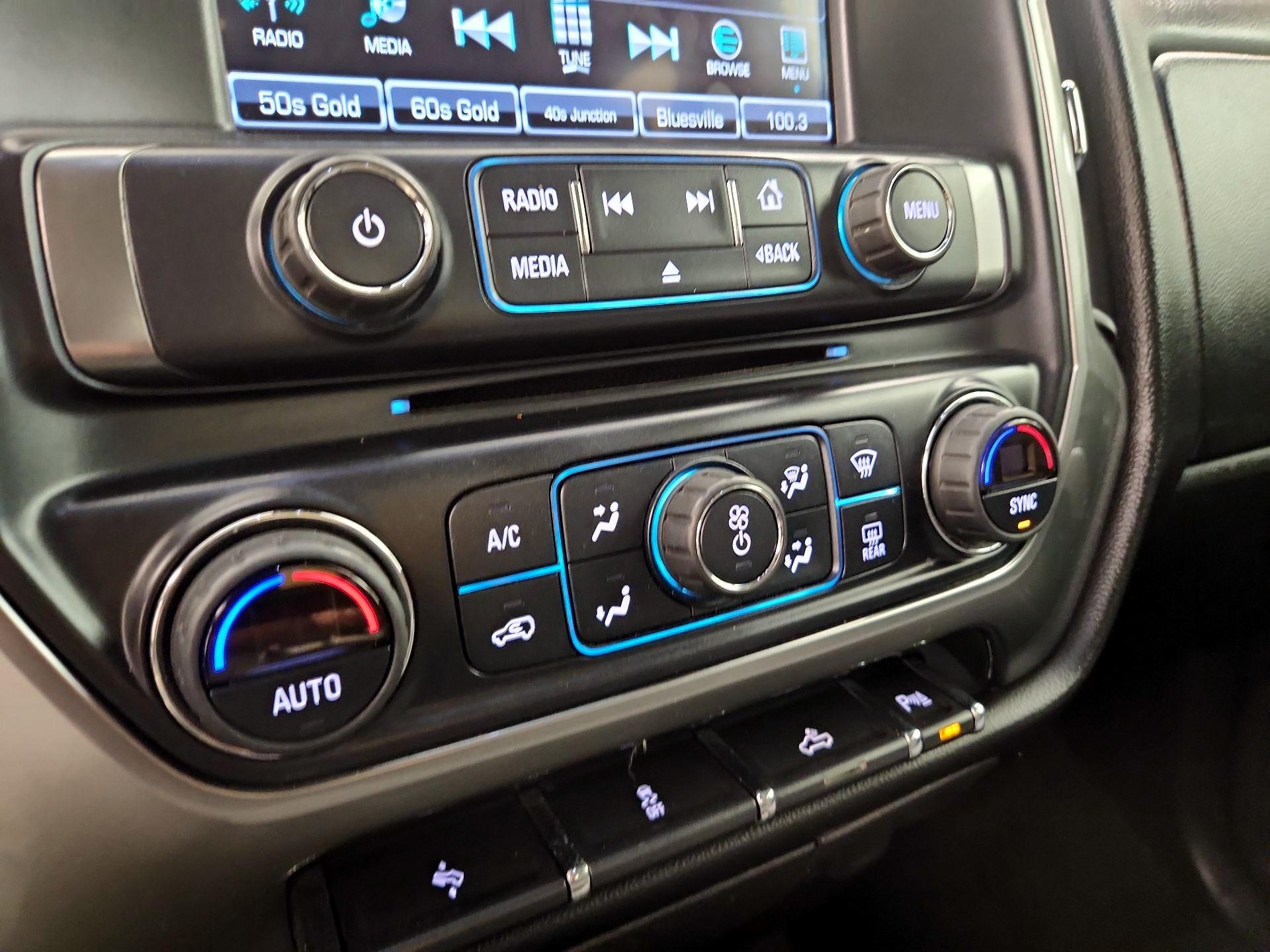 Thumbnail: 2017 Chevrolet Silverado 1500 - 16