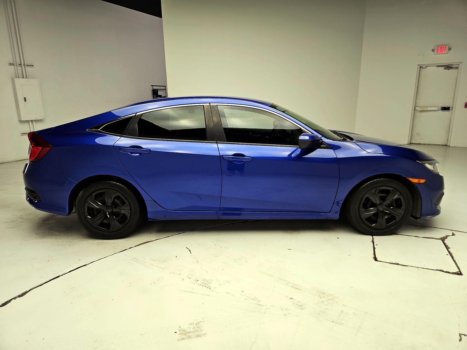 Thumbnail: 2018 Honda Civic - 4