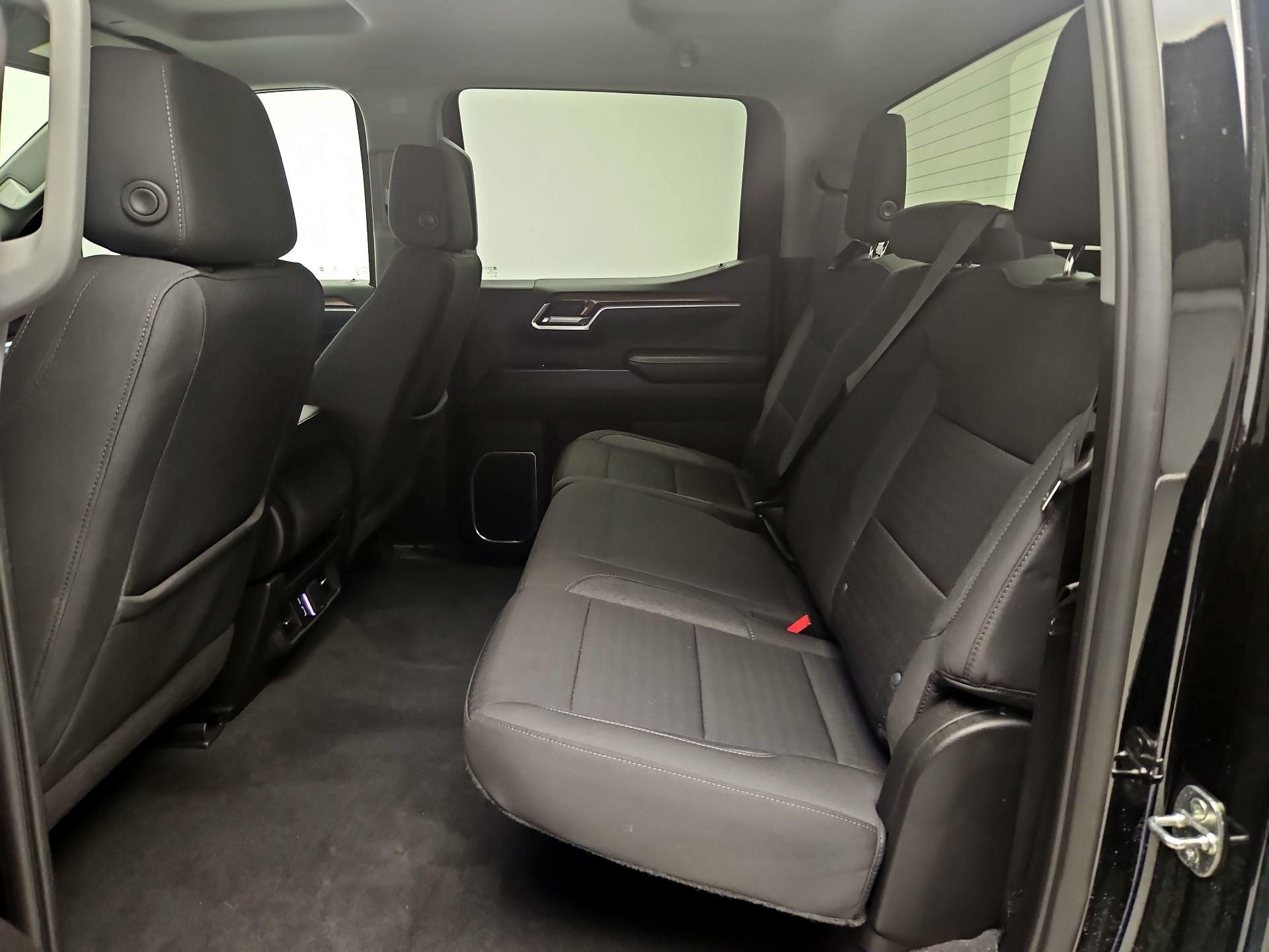 Thumbnail: 2024 GMC Sierra 1500 - 17