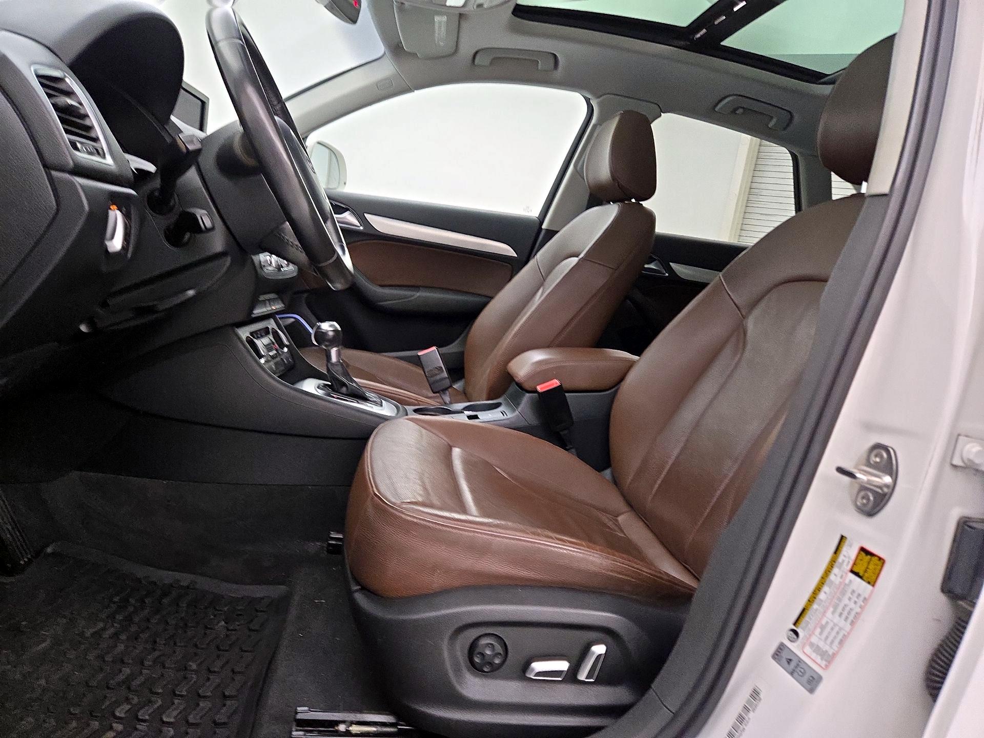 Thumbnail: 2016 Audi Q3 - 11