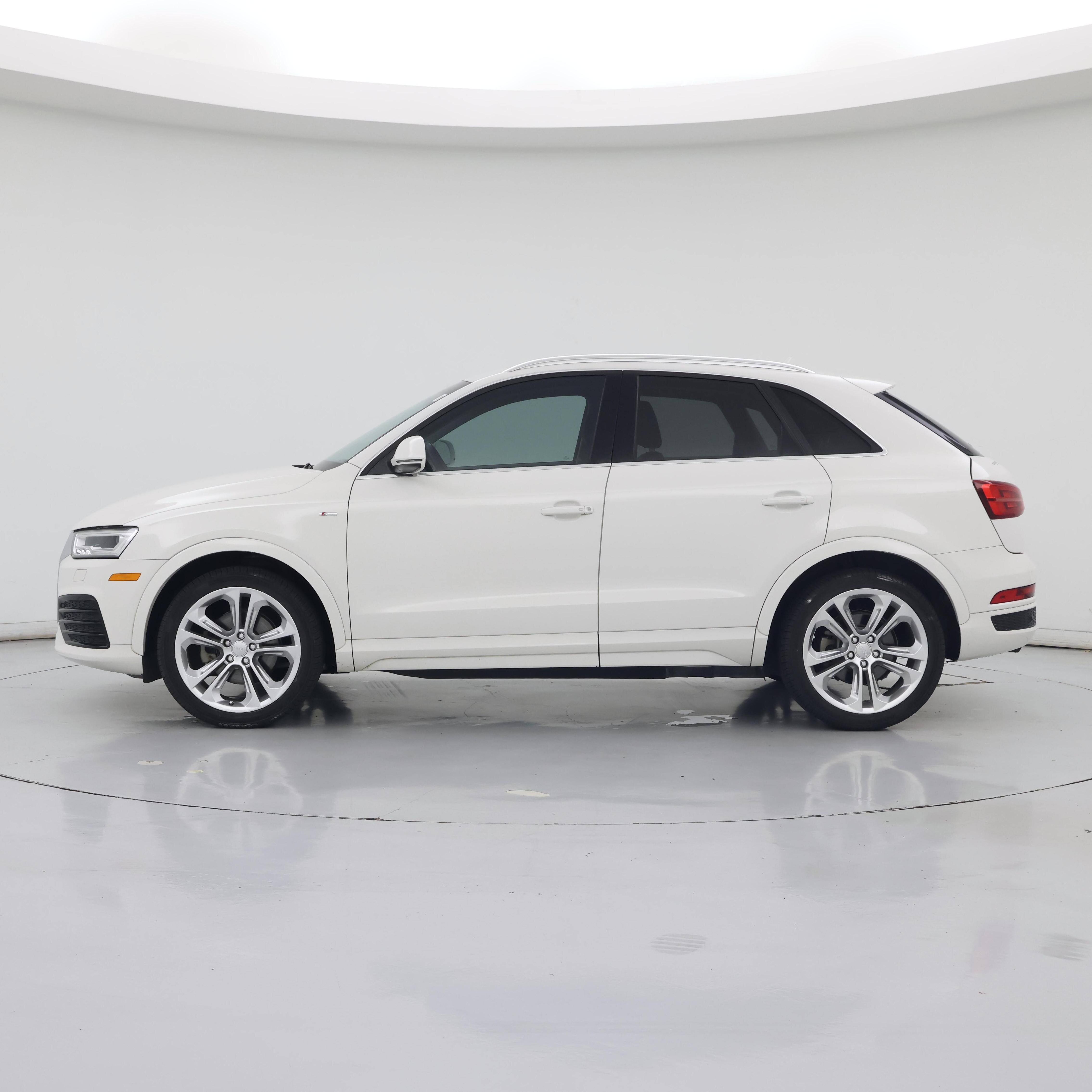 Thumbnail: 2016 Audi Q3 - 3