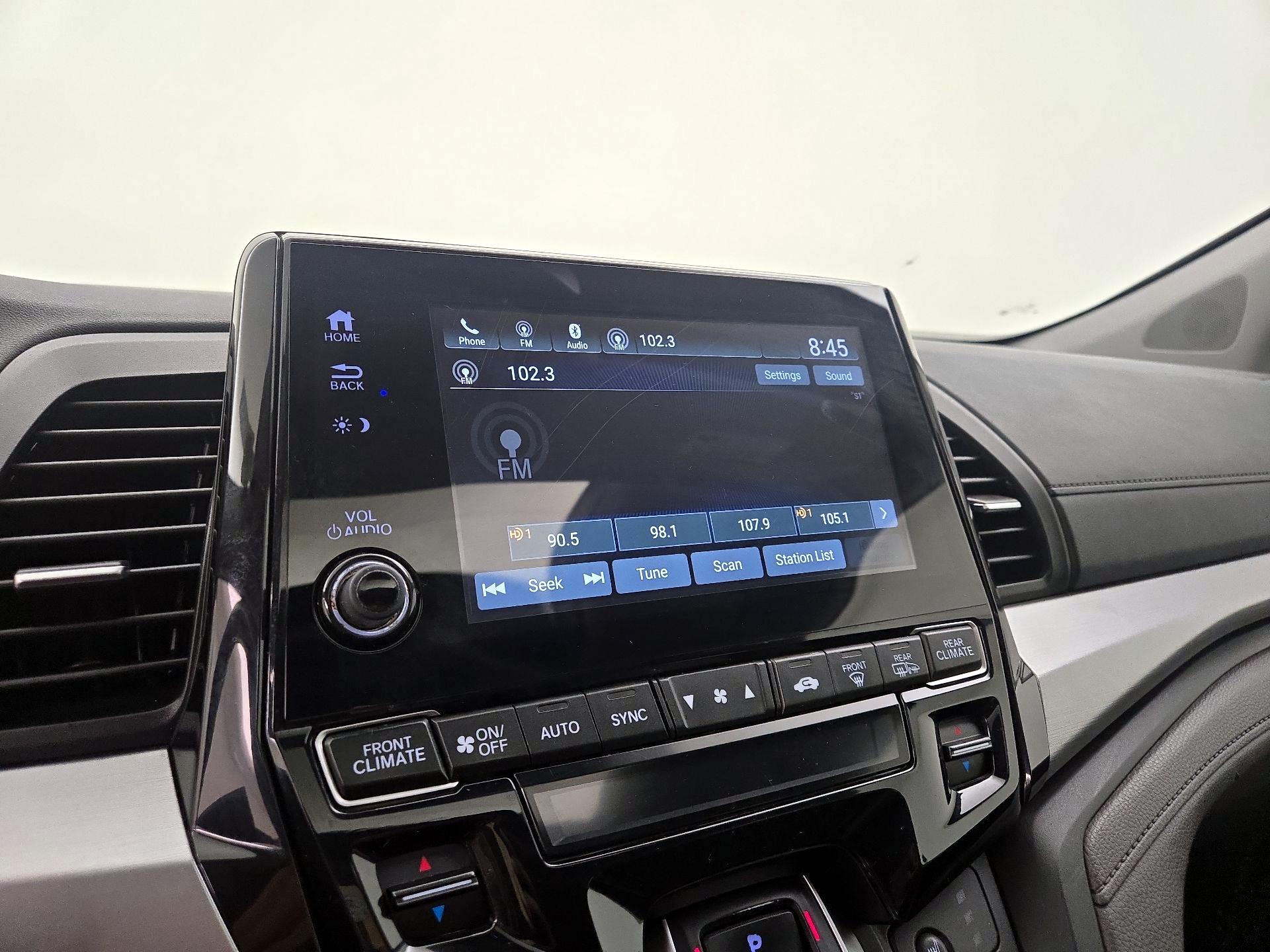 Thumbnail: 2019 Honda Odyssey - 15