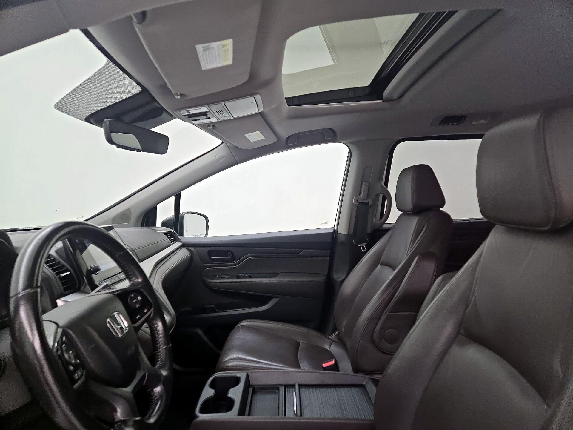 Thumbnail: 2019 Honda Odyssey - 19