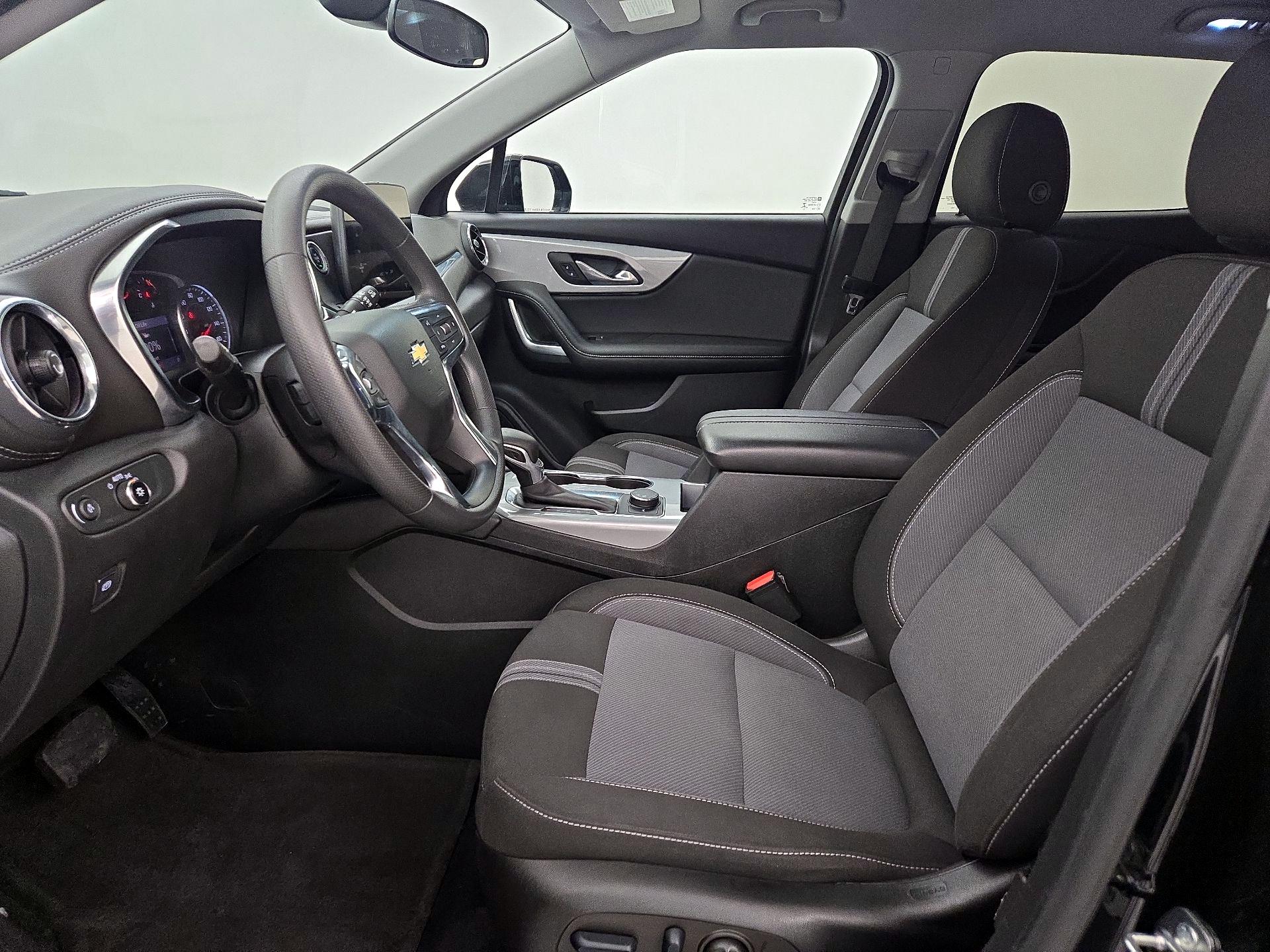 Thumbnail: 2023 Chevrolet Blazer - 11
