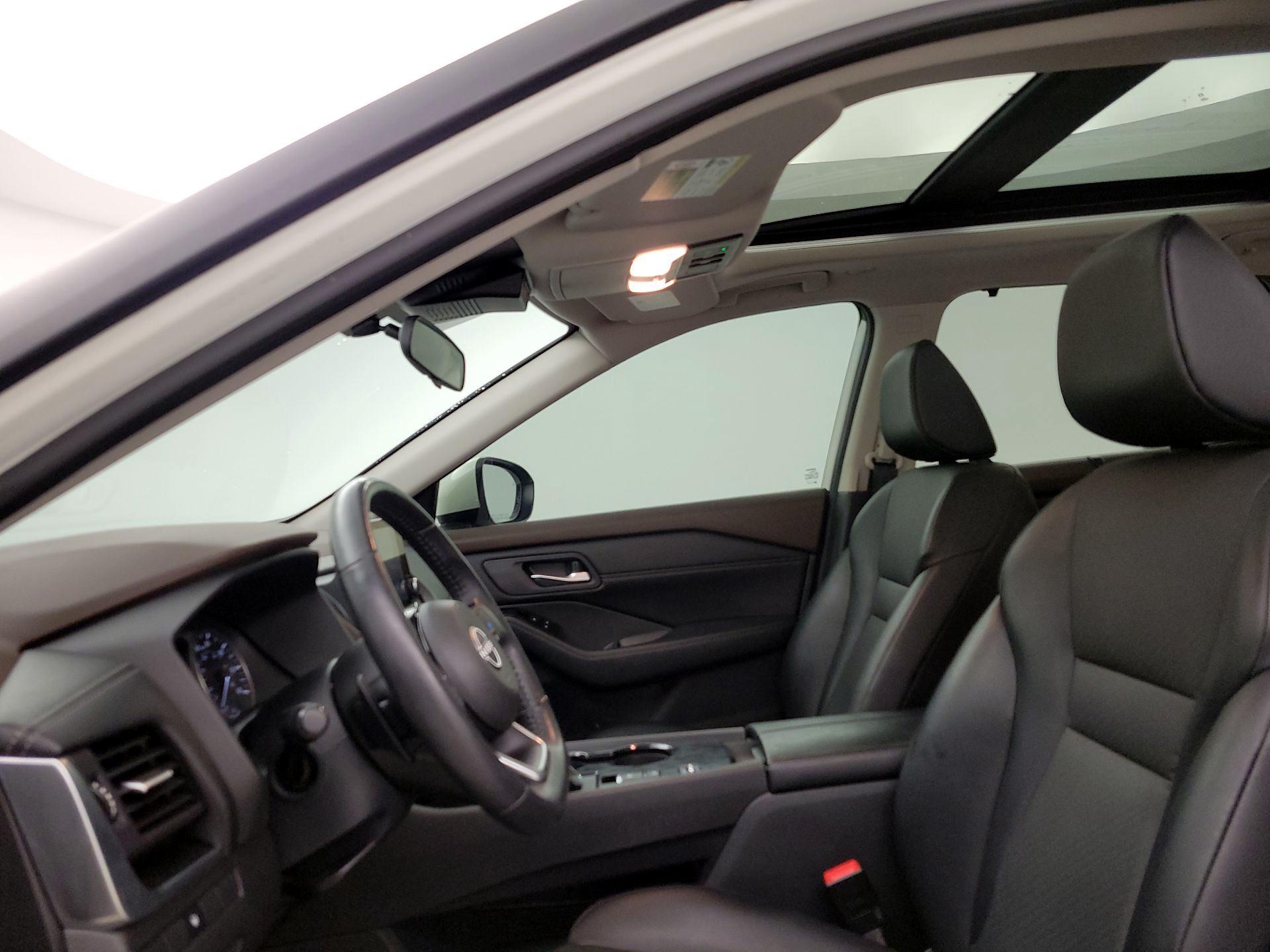 Thumbnail: 2023 Nissan Rogue - 19