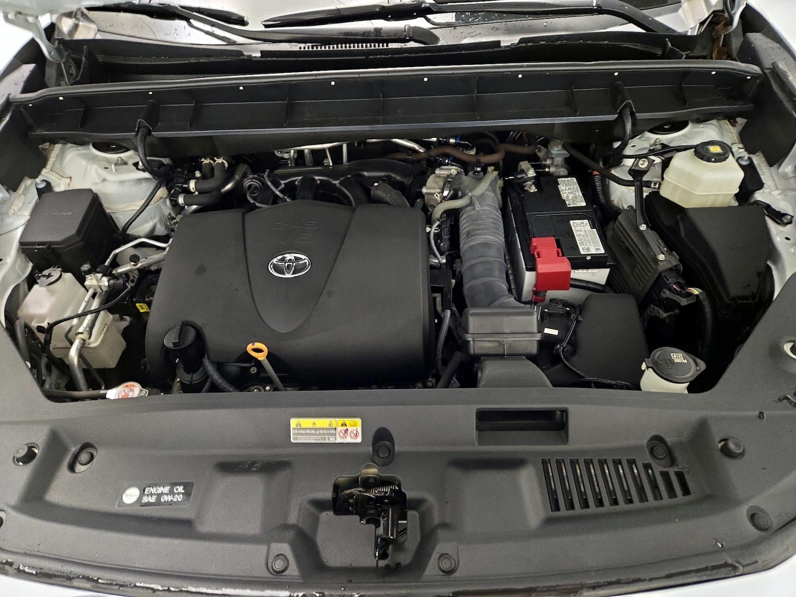 2022 Toyota Highlander XLE - Photo 25