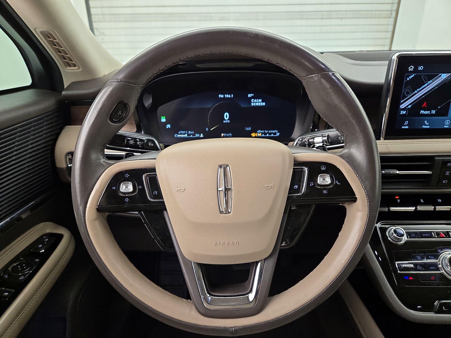 Thumbnail: 2022 Lincoln Corsair - 10