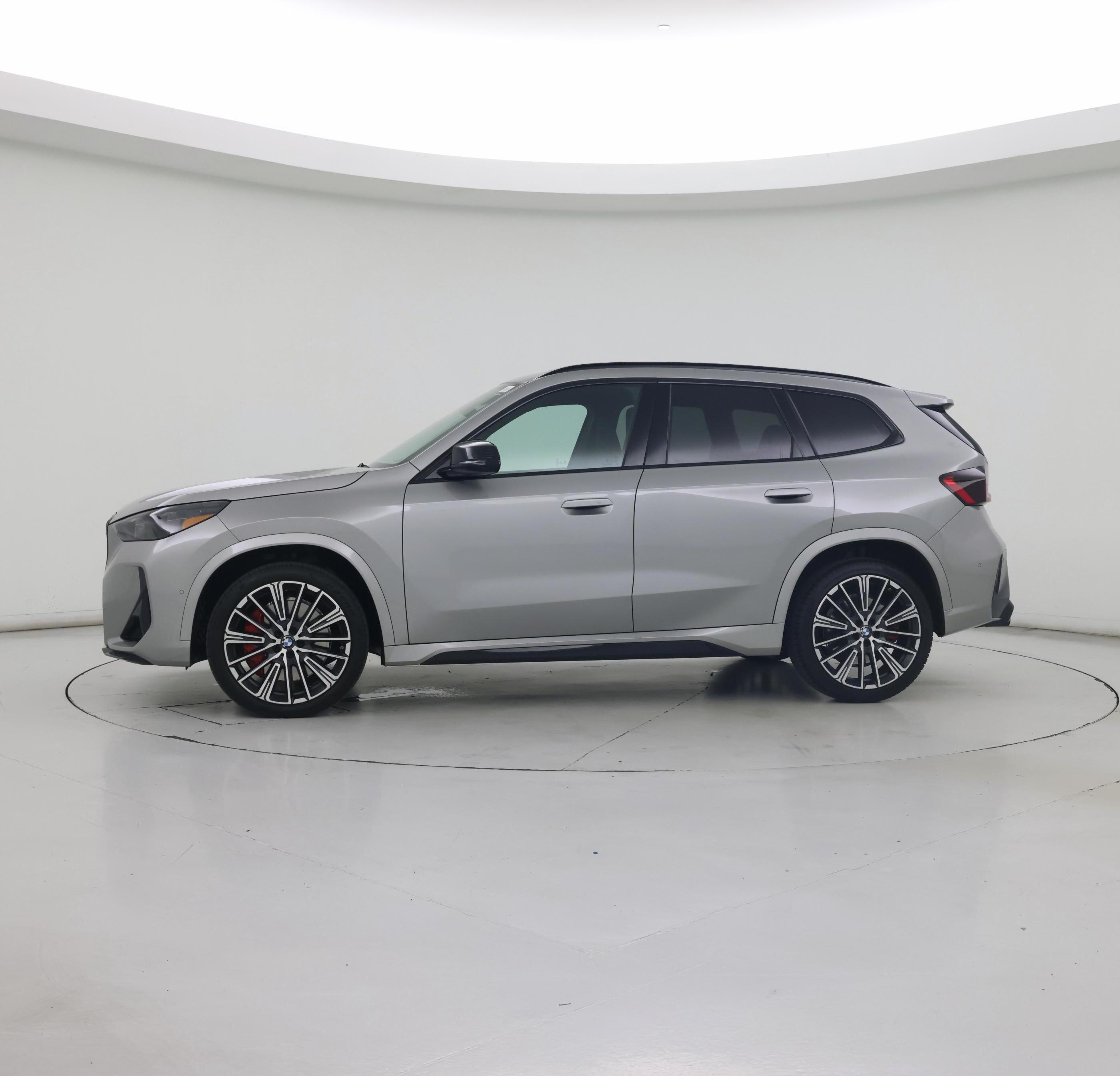 Thumbnail: 2025 BMW X1 - 3
