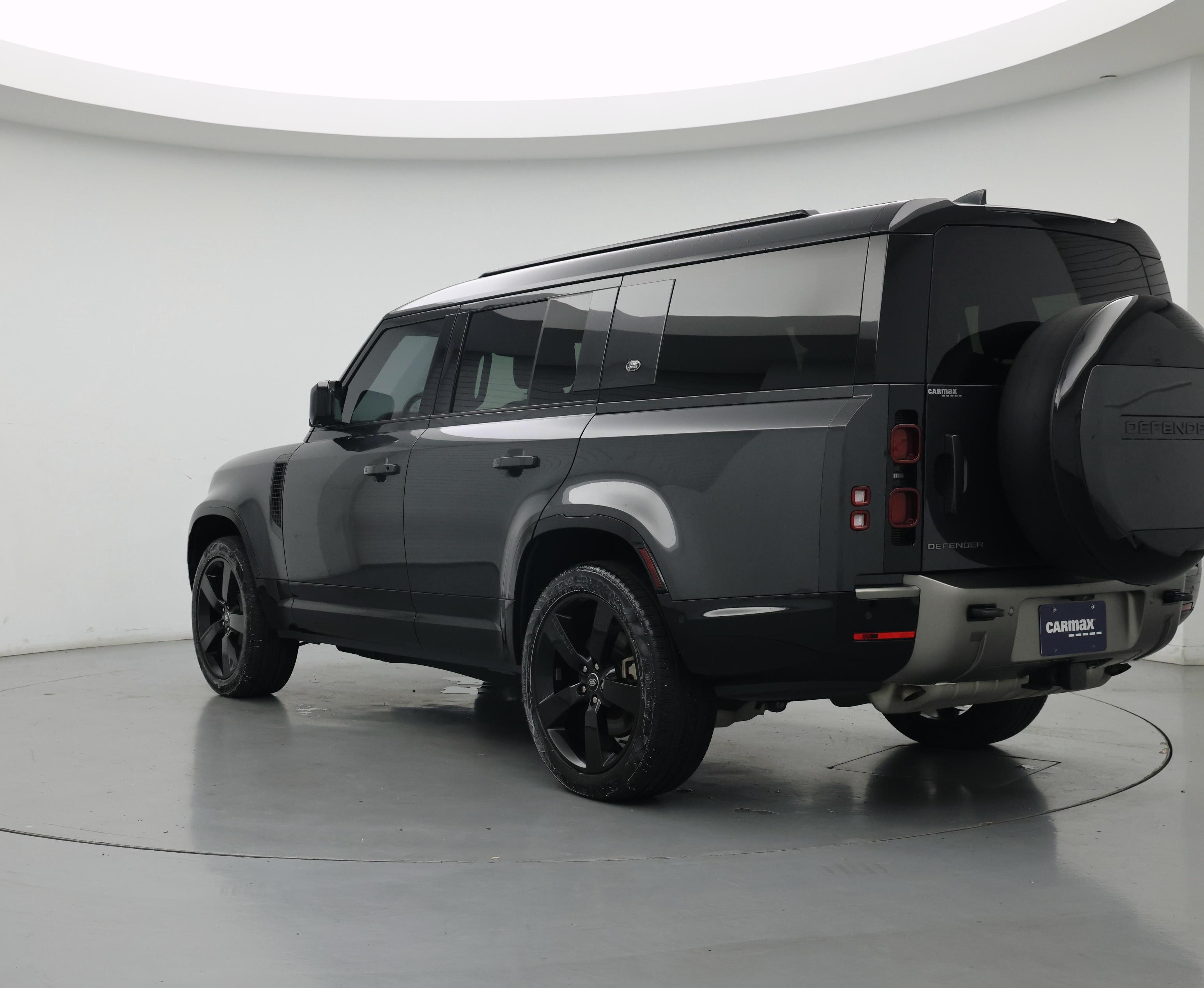 Thumbnail: 2024 Land Rover Defender - 2