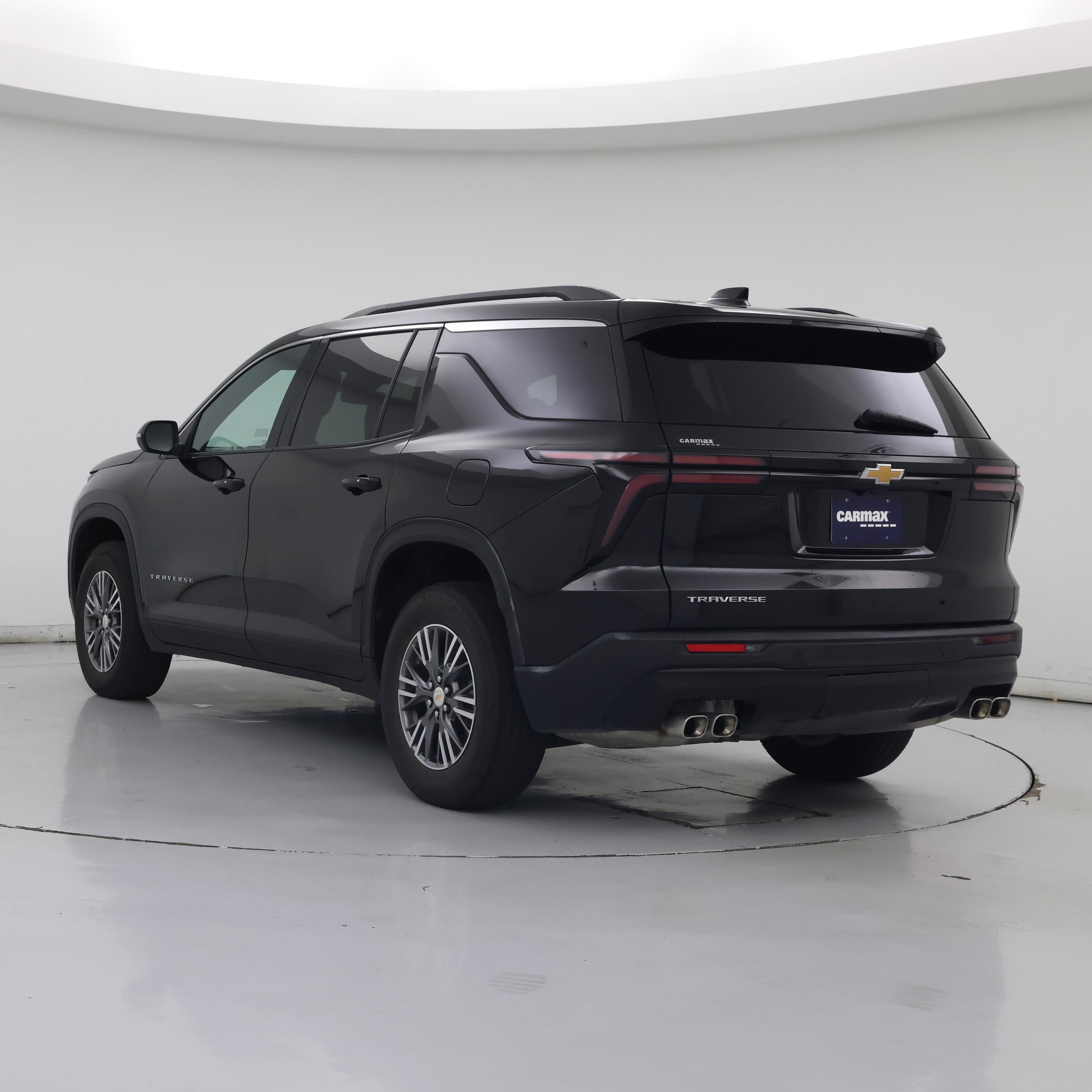 Thumbnail: 2025 Chevrolet Traverse - 2