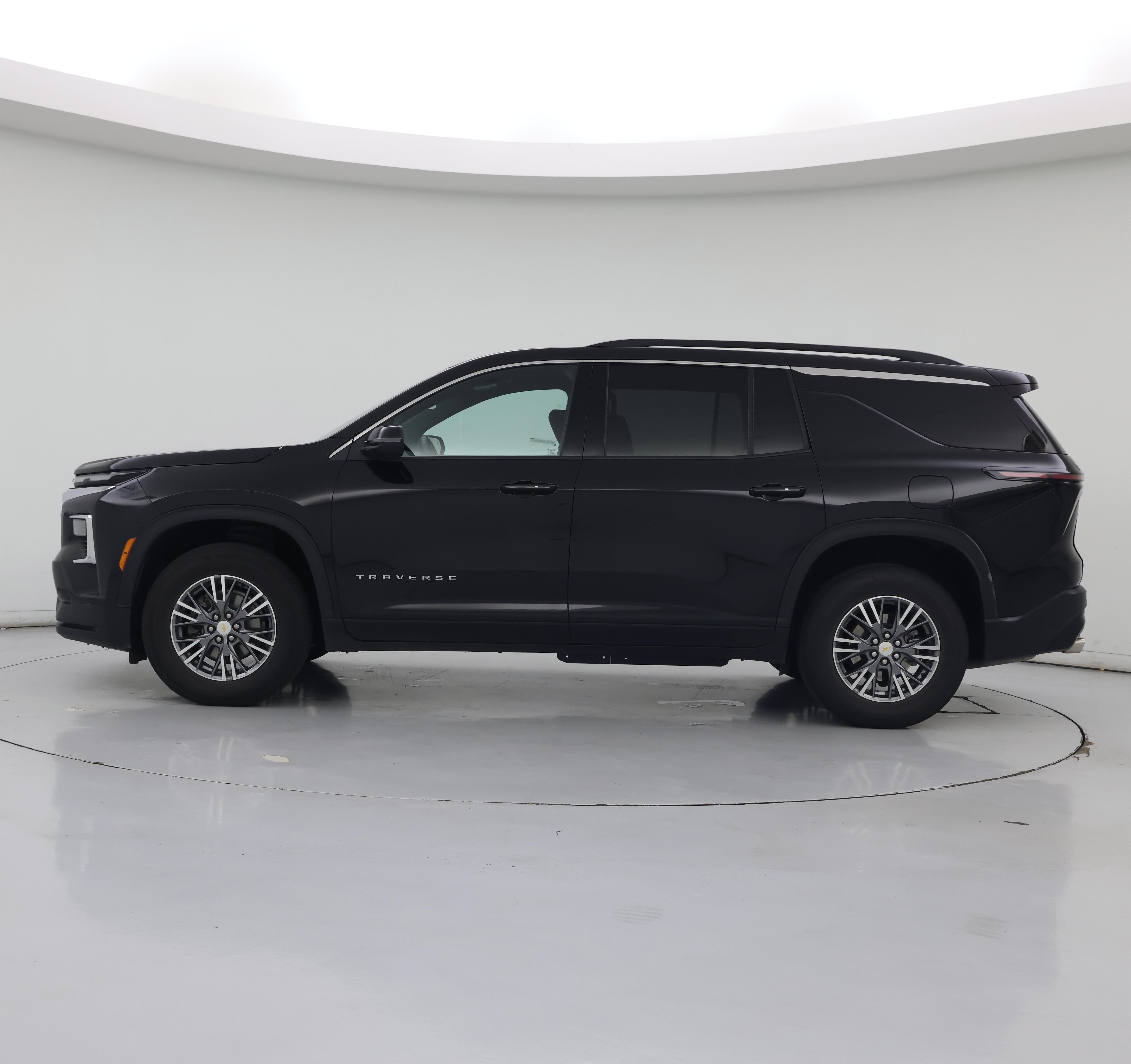 Thumbnail: 2025 Chevrolet Traverse - 3