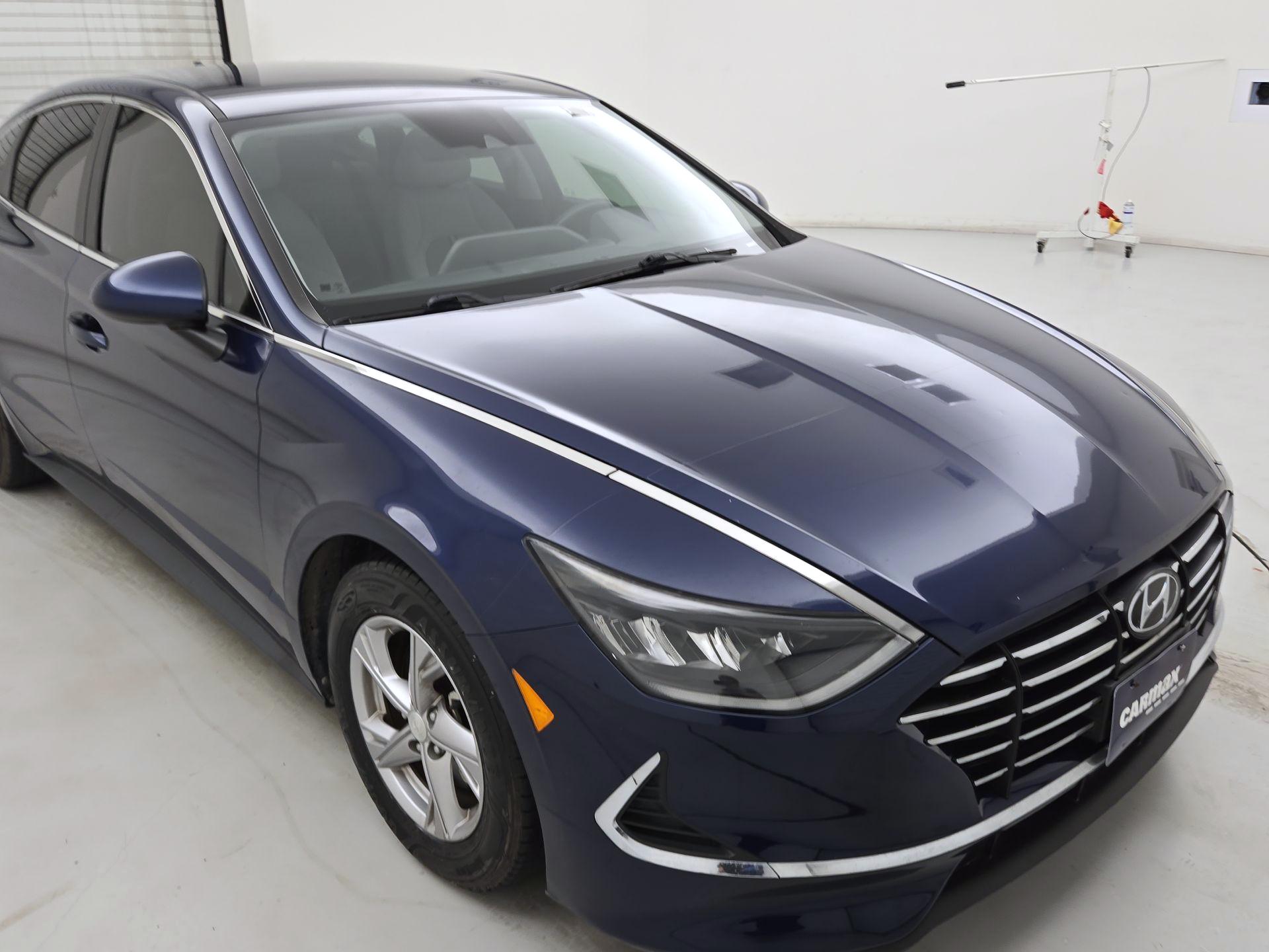 Thumbnail: 2022 Hyundai Sonata - 1