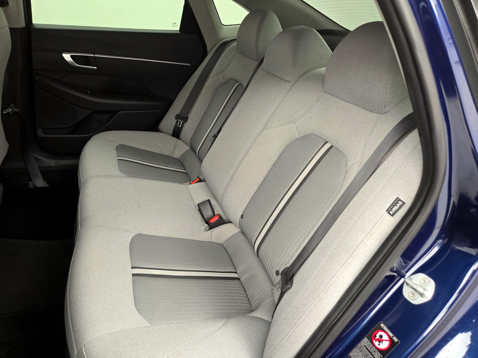 2022 Hyundai Sonata SE - Photo 18