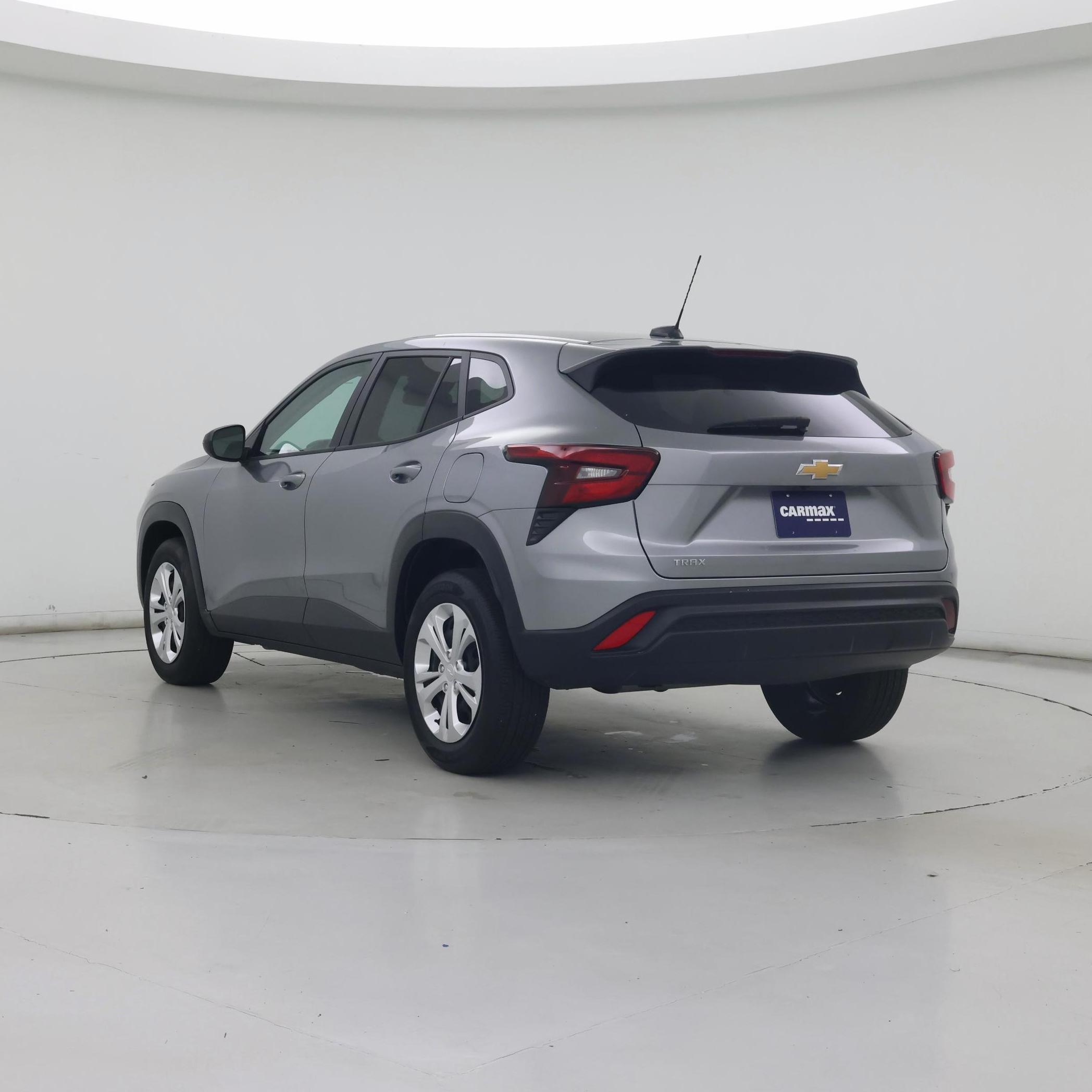 Thumbnail: 2024 Chevrolet Trax - 2