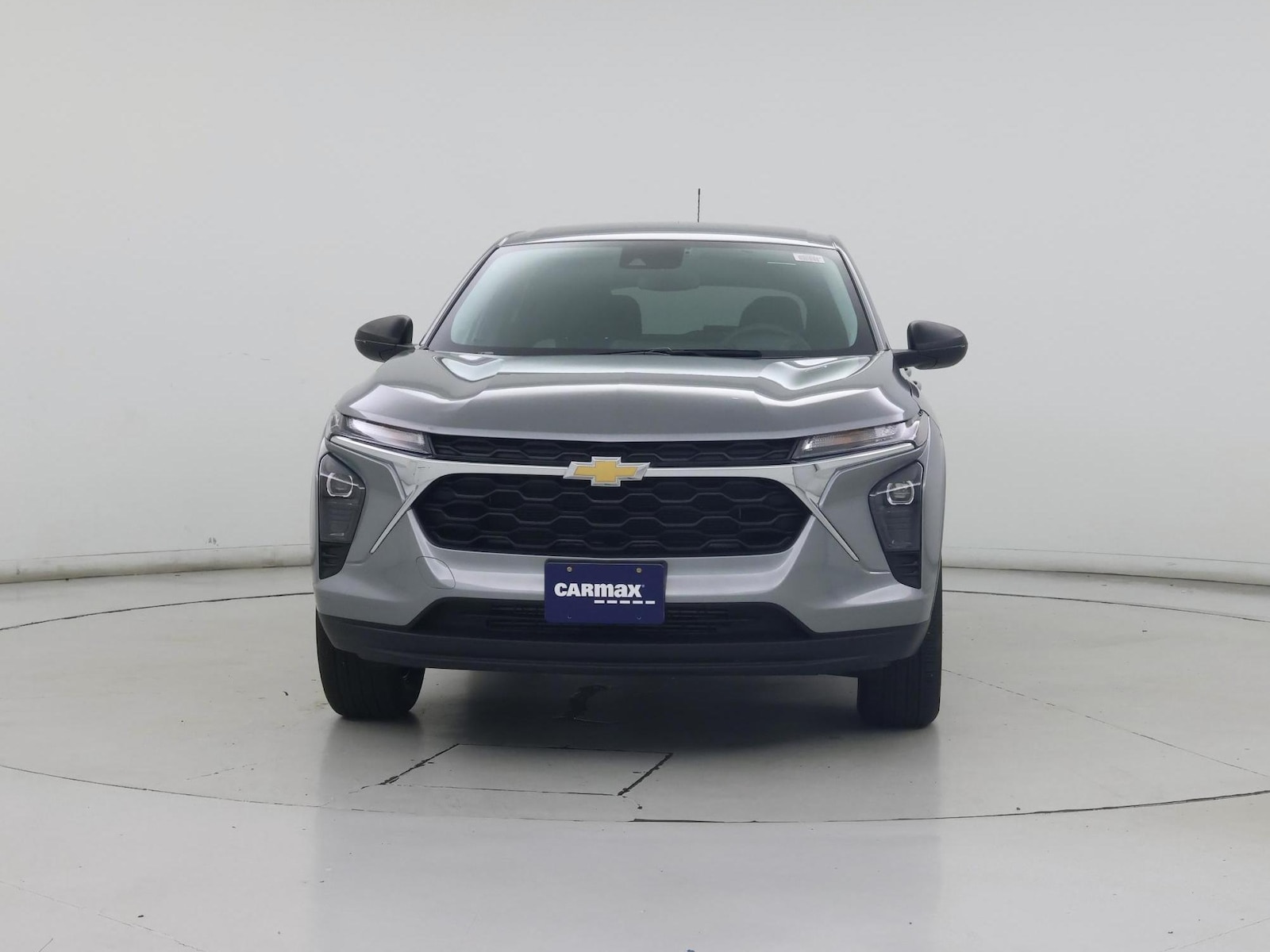 2024 Chevrolet Trax LS - Photo 6