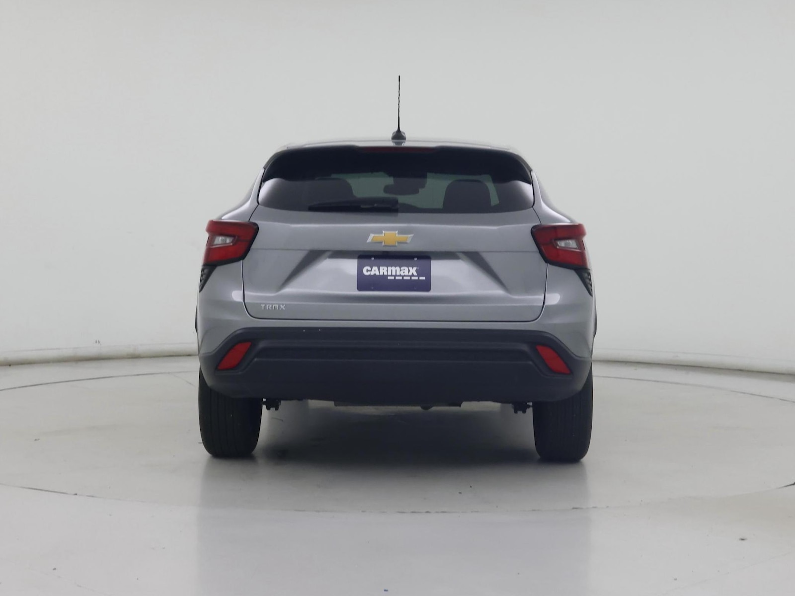 2024 Chevrolet Trax LS - Photo 7