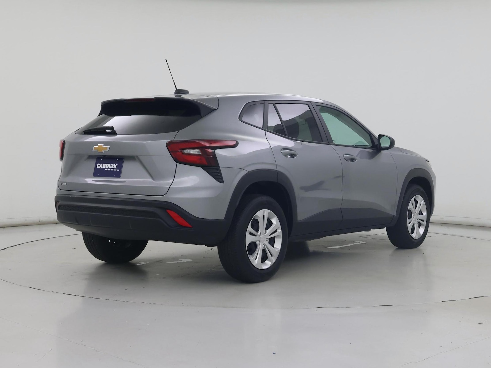 2024 Chevrolet Trax LS - Photo 9