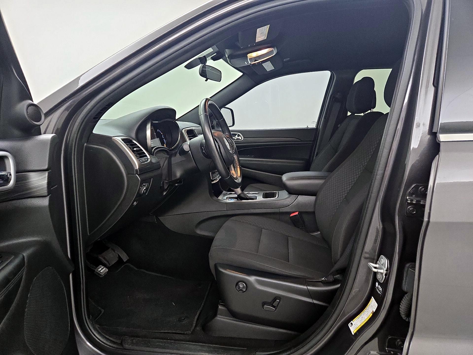 Thumbnail: 2021 Jeep Grand Cherokee - 11