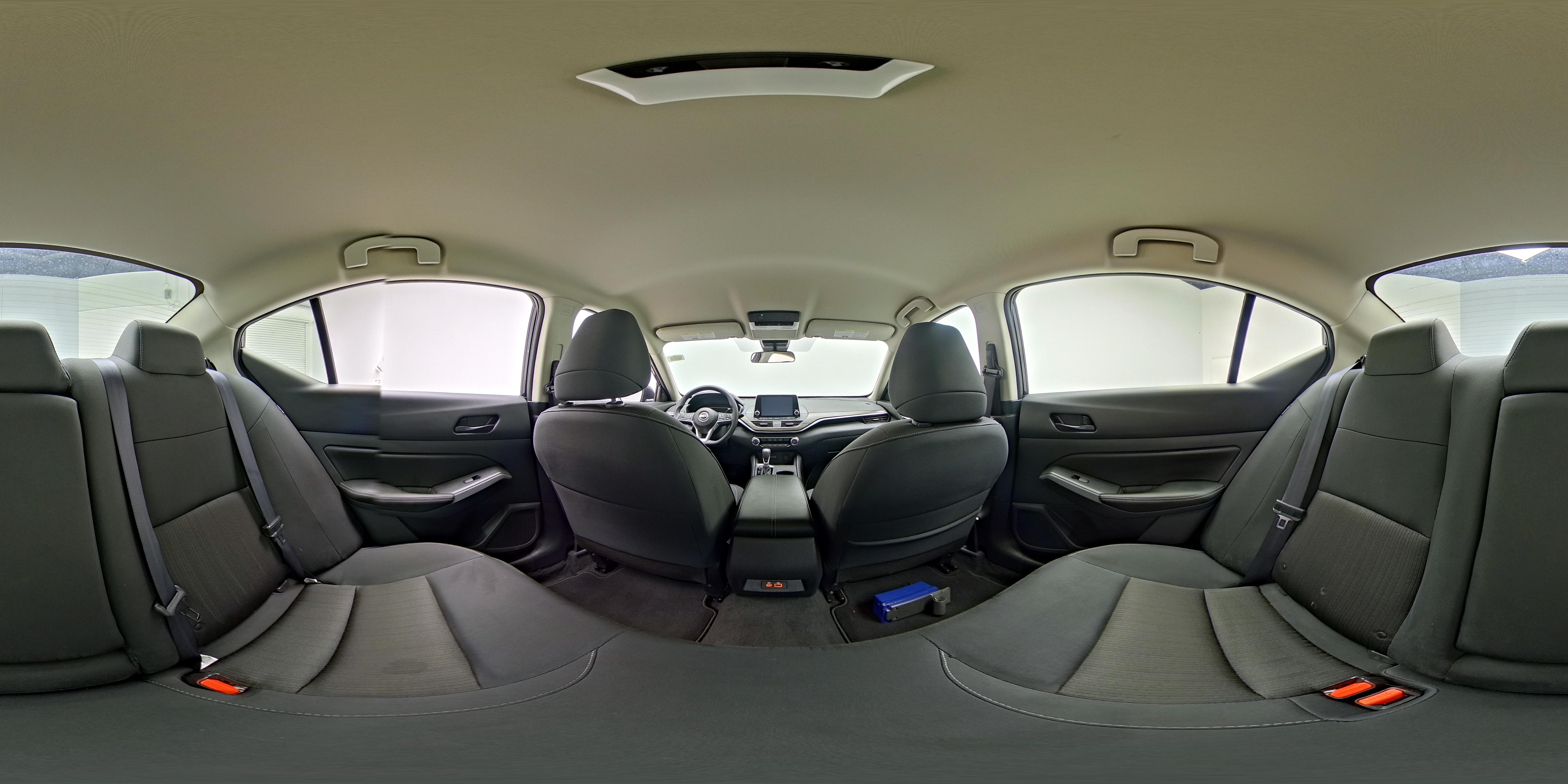 2025 Nissan Altima SV - Photo 25