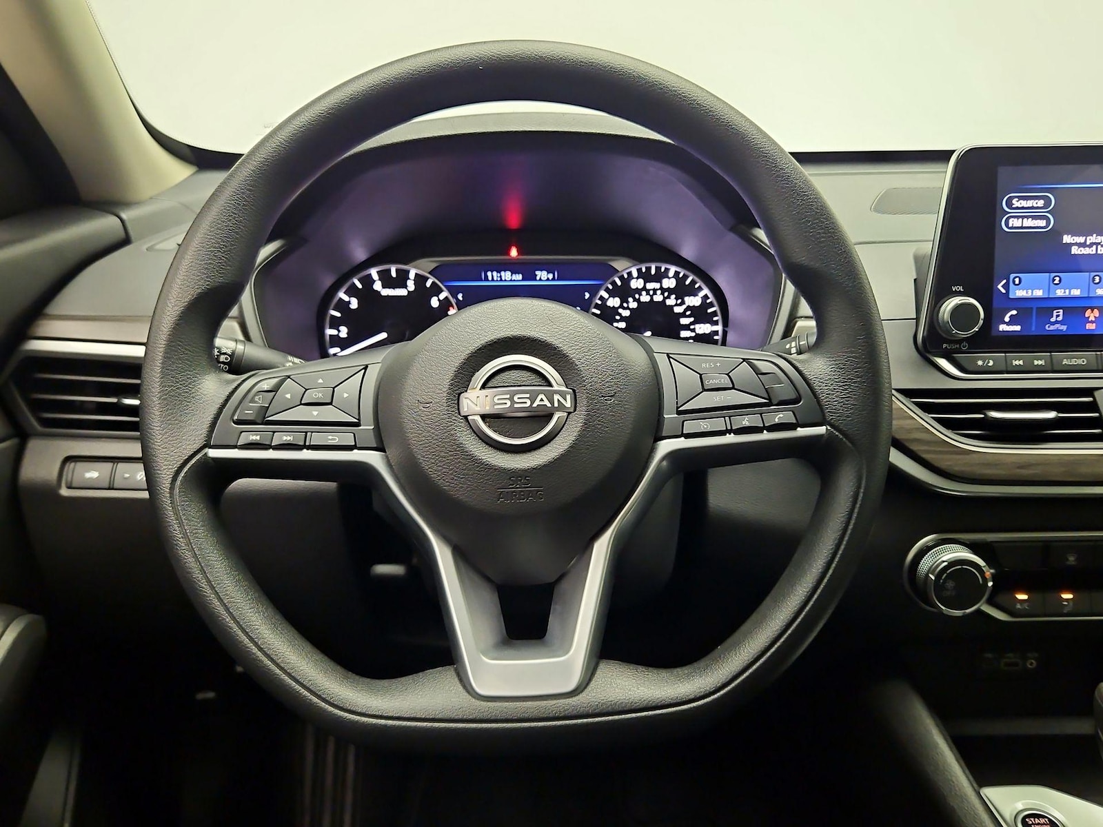 2025 Nissan Altima SV - Photo 11