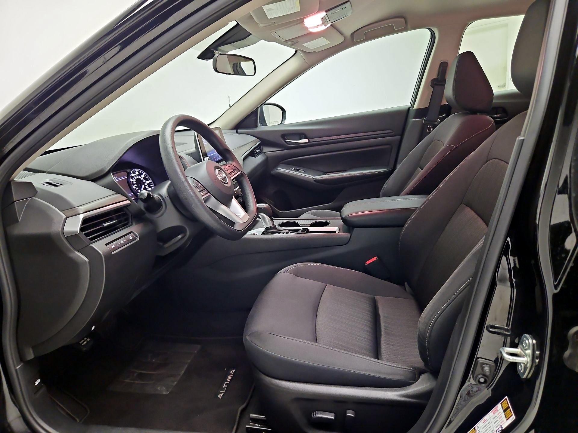 Thumbnail: 2025 Nissan Altima - 11