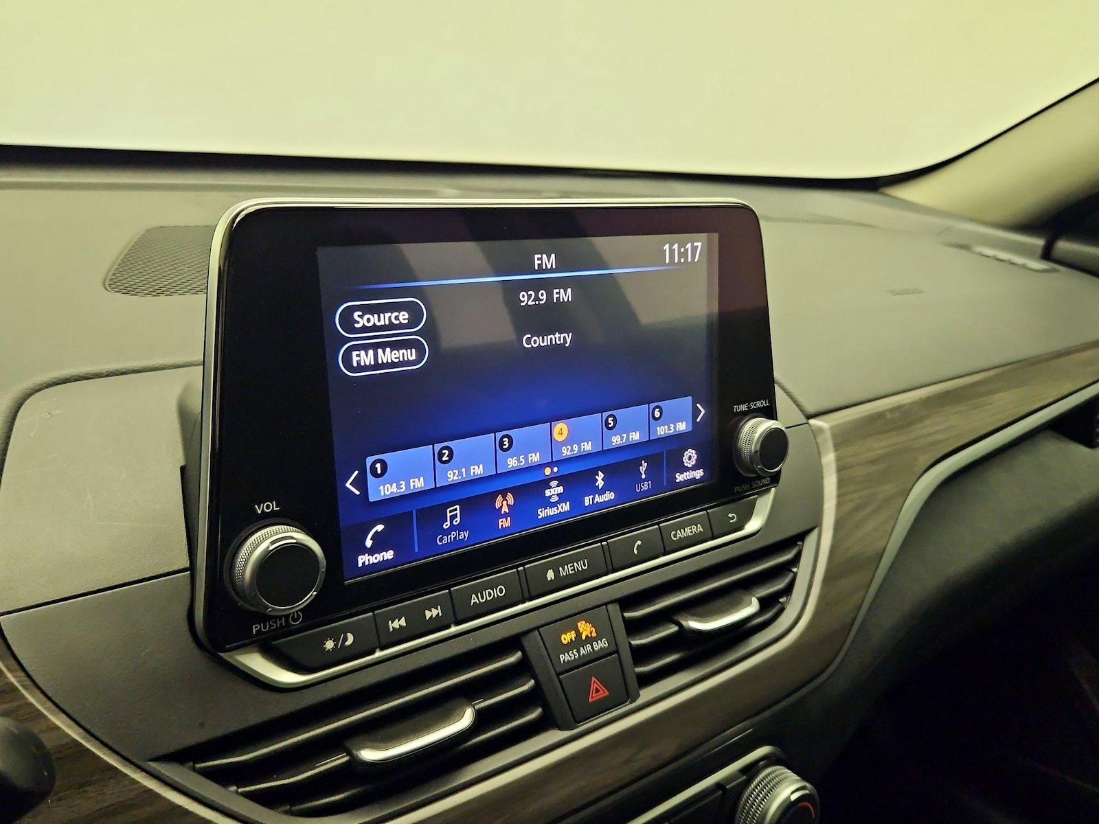 2025 Nissan Altima SV - Photo 16