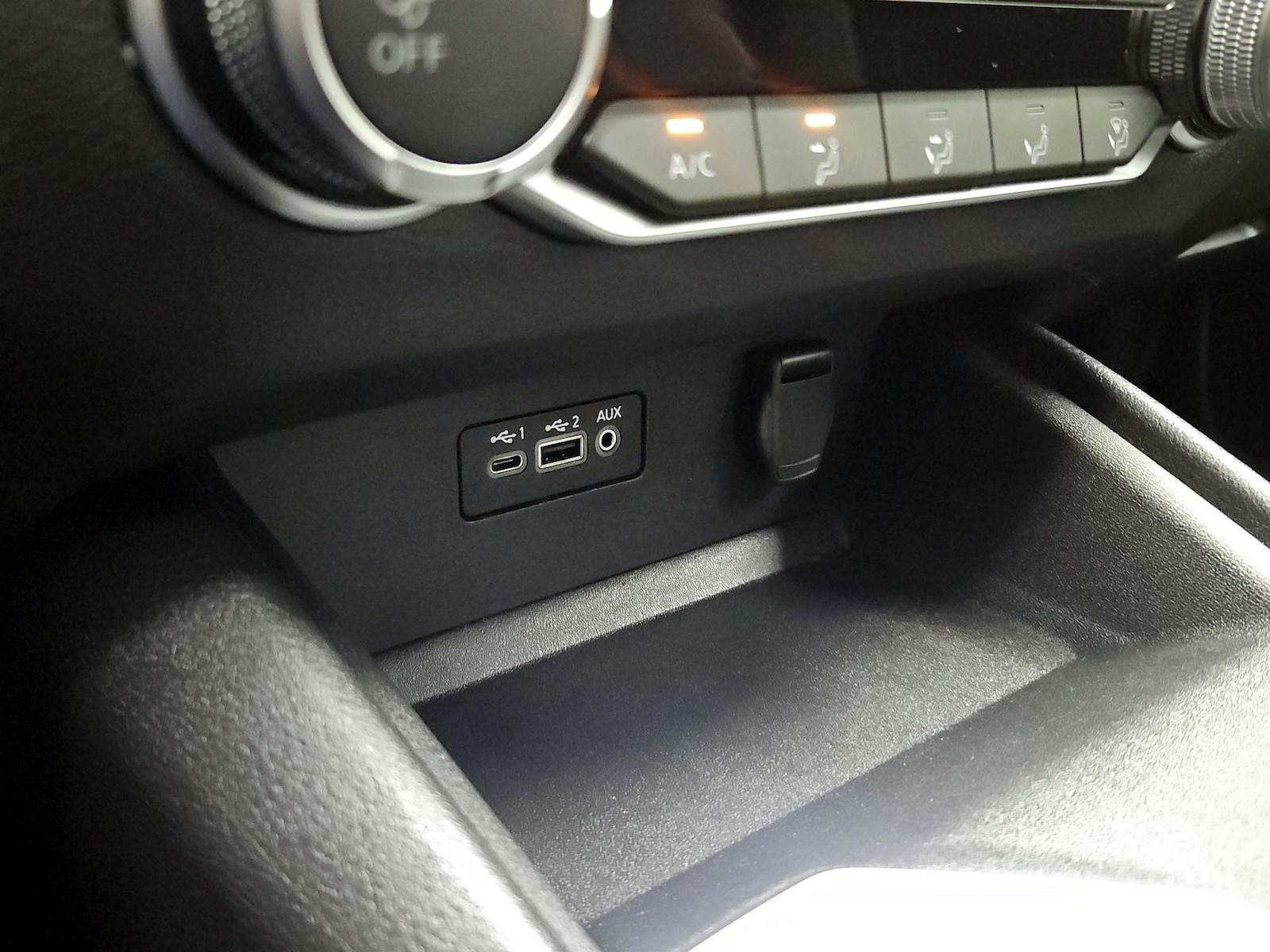 2025 Nissan Altima SV - Photo 19