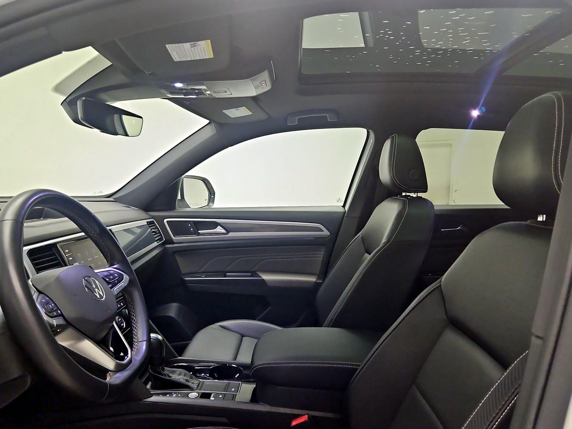 Thumbnail: 2021 Volkswagen Atlas - 20