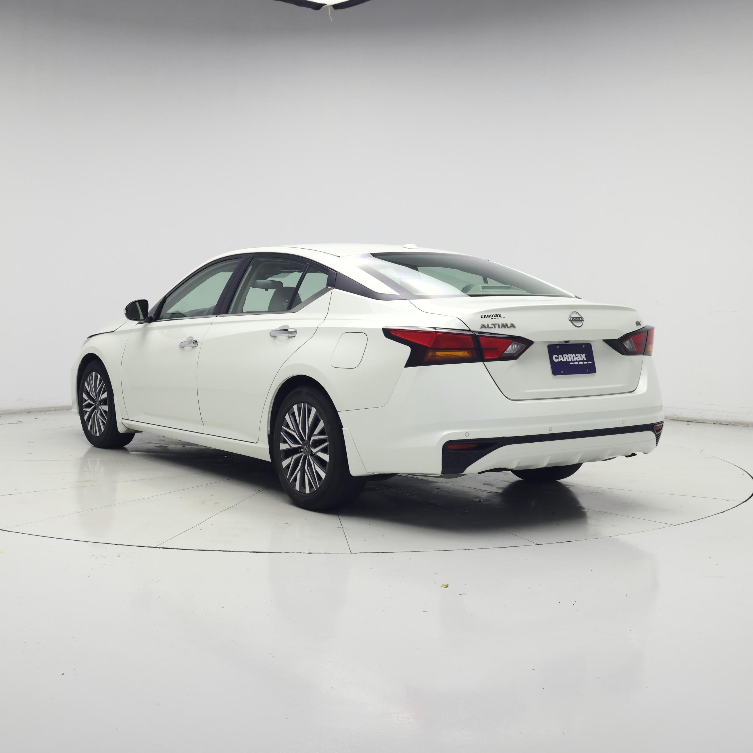 Thumbnail: 2023 Nissan Altima - 2
