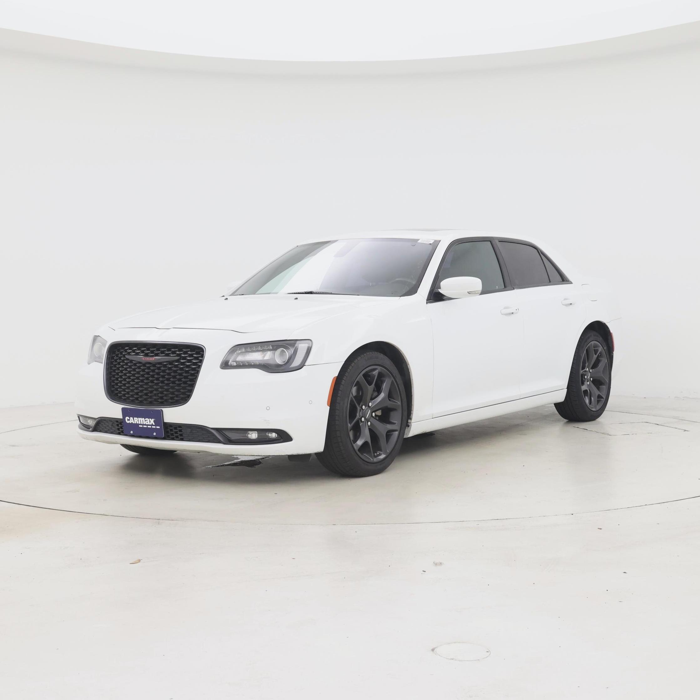 Thumbnail: 2022 Chrysler 300 - 4
