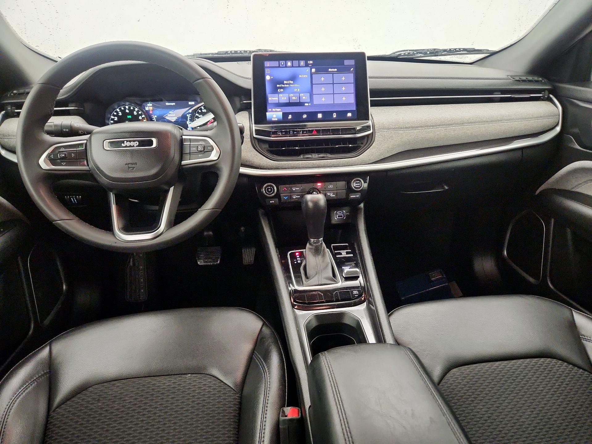 Thumbnail: 2023 Jeep Compass - 9