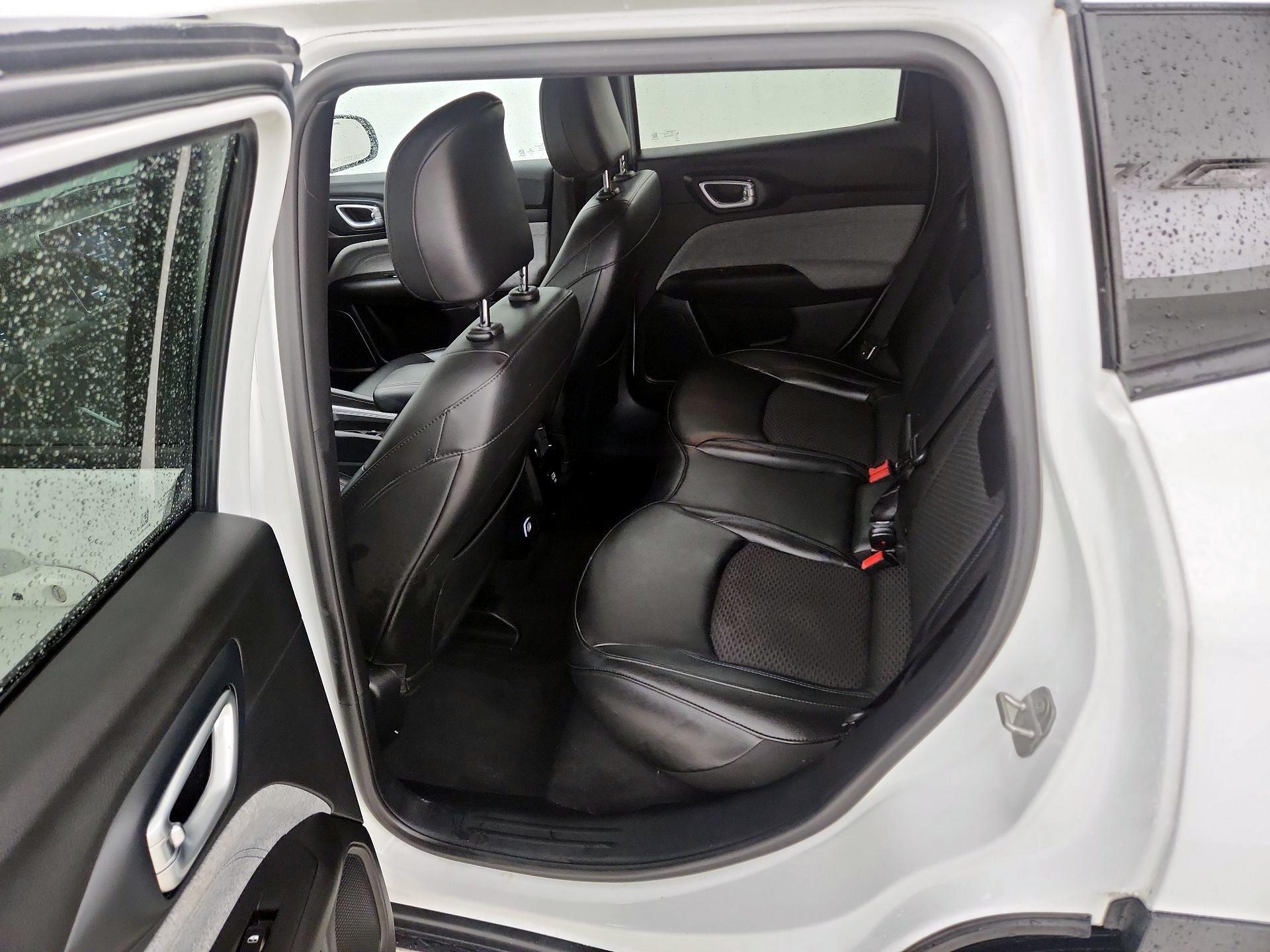 Thumbnail: 2023 Jeep Compass - 19