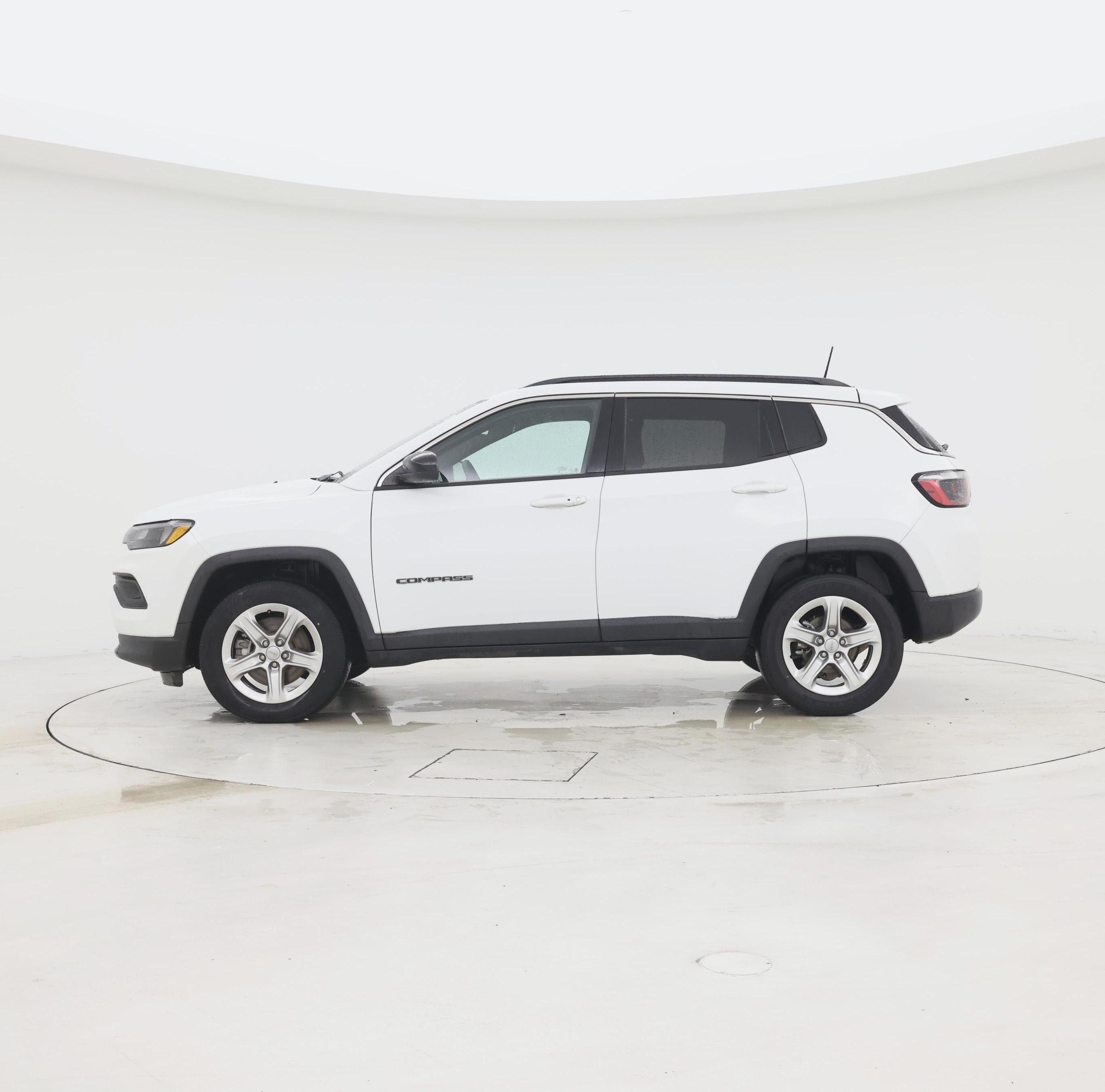 Thumbnail: 2023 Jeep Compass - 3