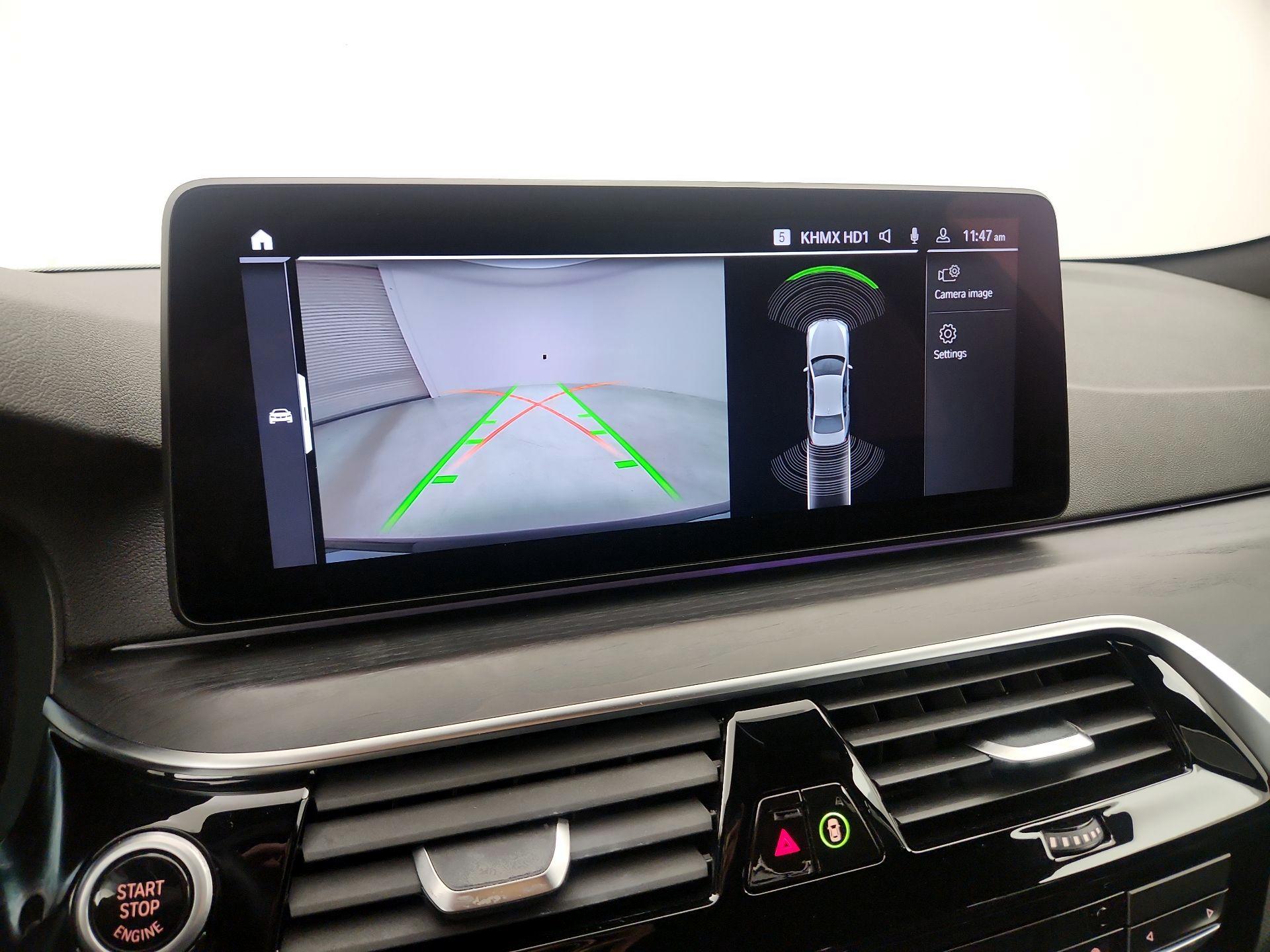 Thumbnail: 2022 BMW 5 Series - 15