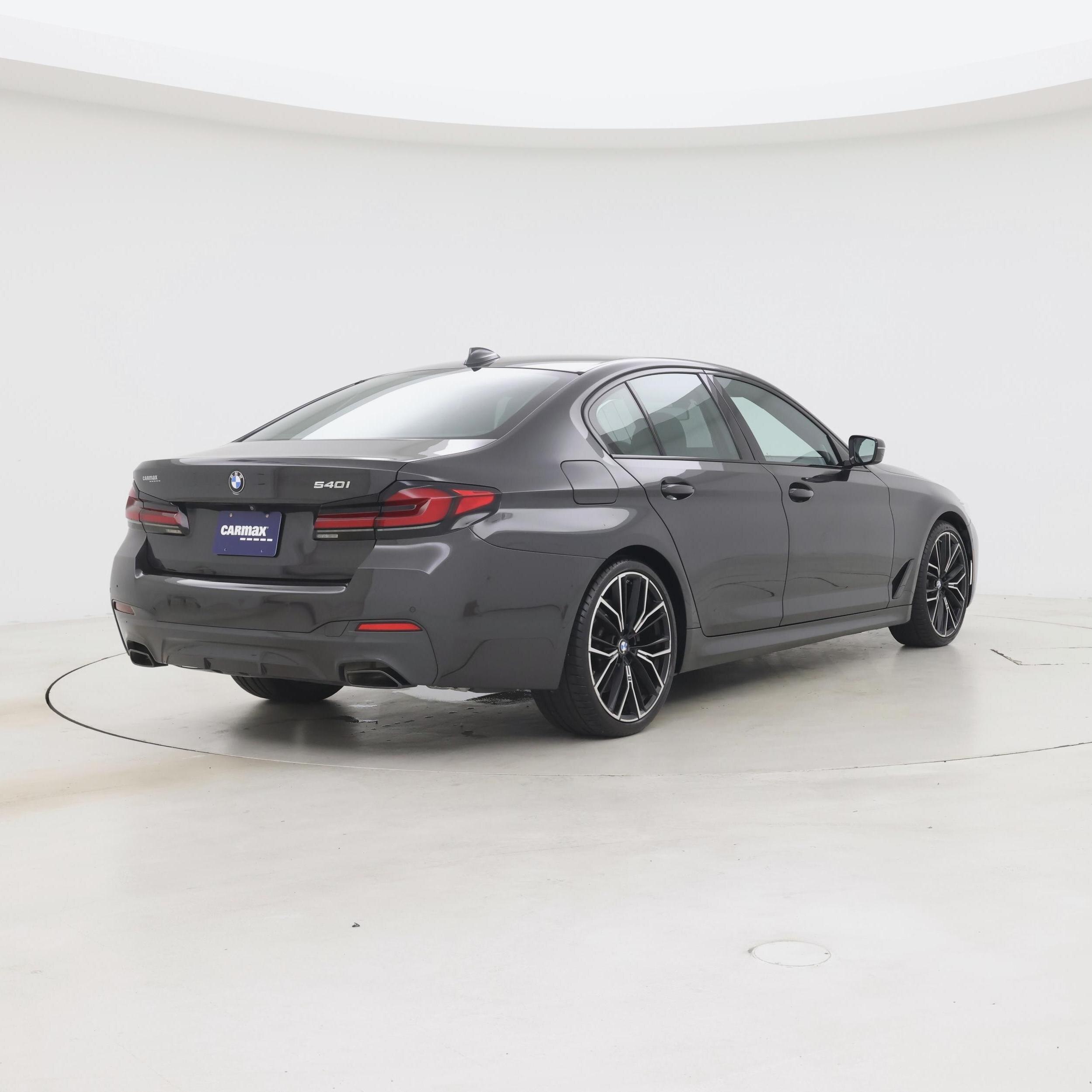 Thumbnail: 2022 BMW 5 Series - 8