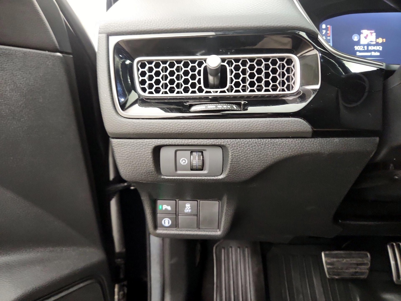 2024 Honda Civic Hatchback Sport Touring - Photo 14