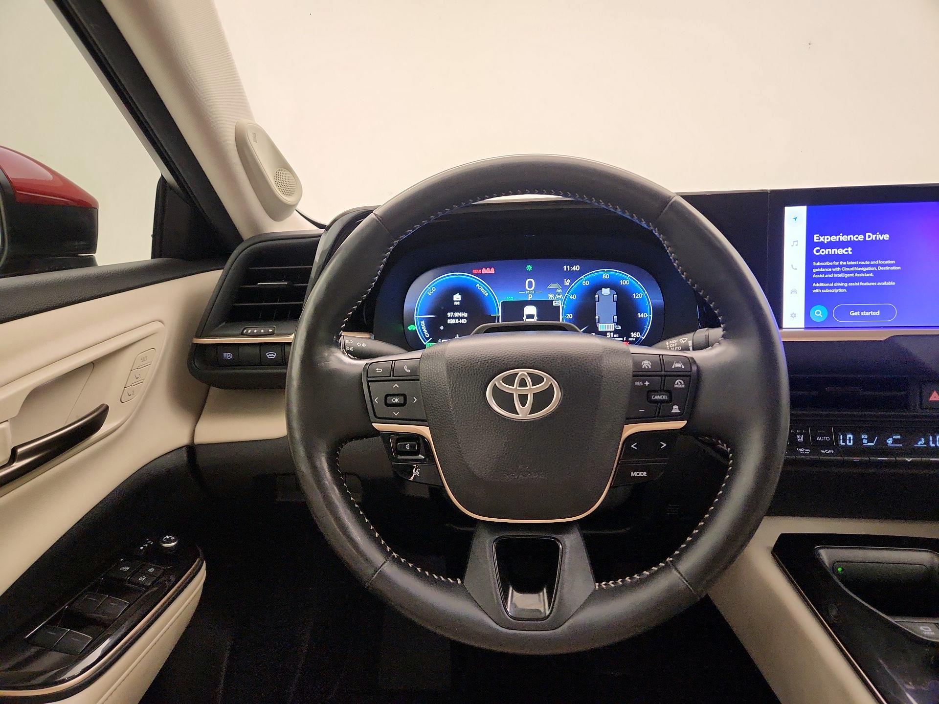 Thumbnail: 2024 Toyota Crown - 10