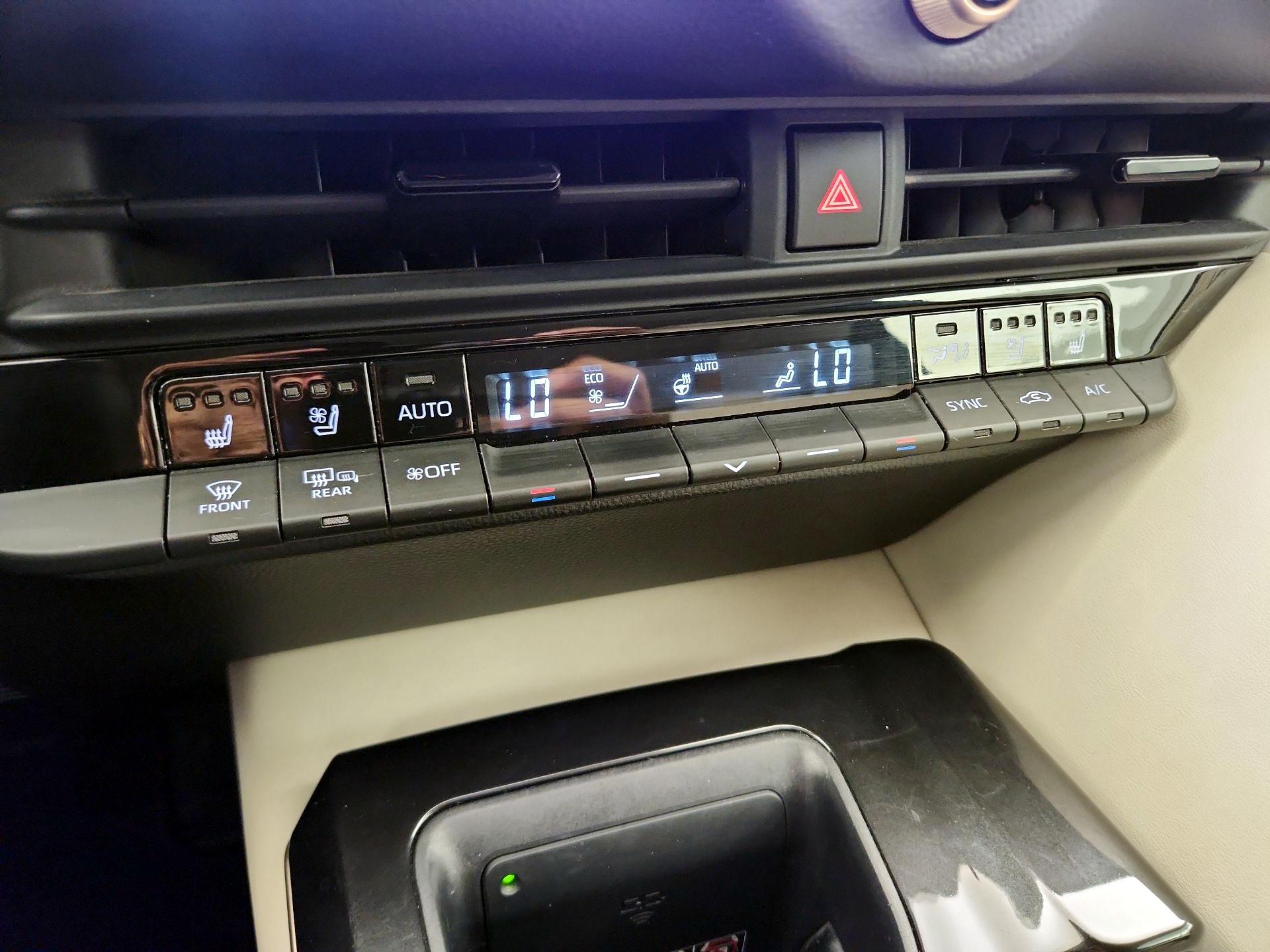 Thumbnail: 2024 Toyota Crown - 16