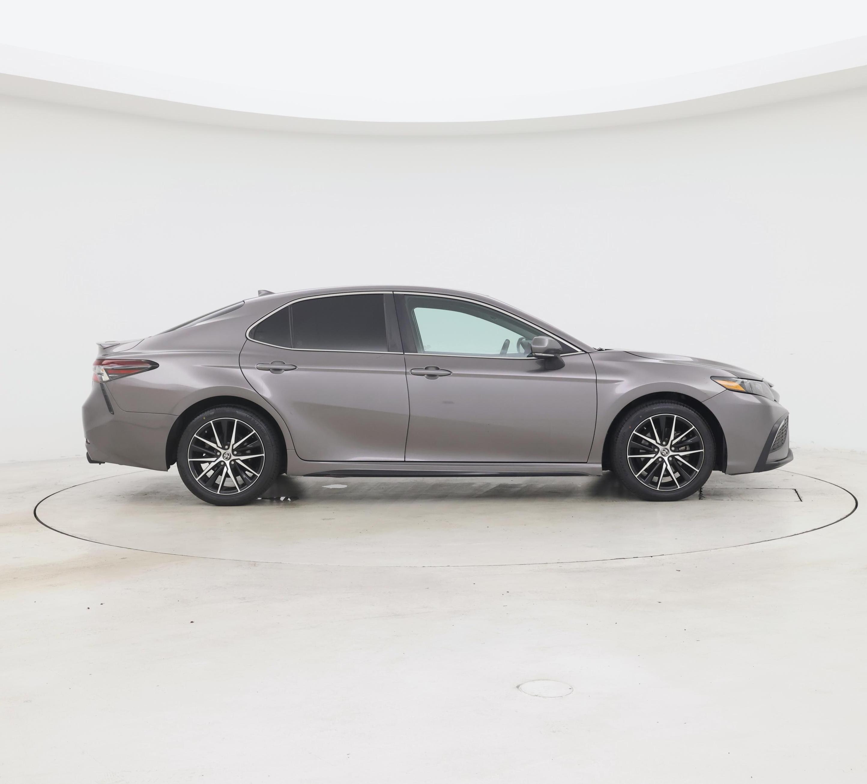 Thumbnail: 2024 Toyota Camry - 7