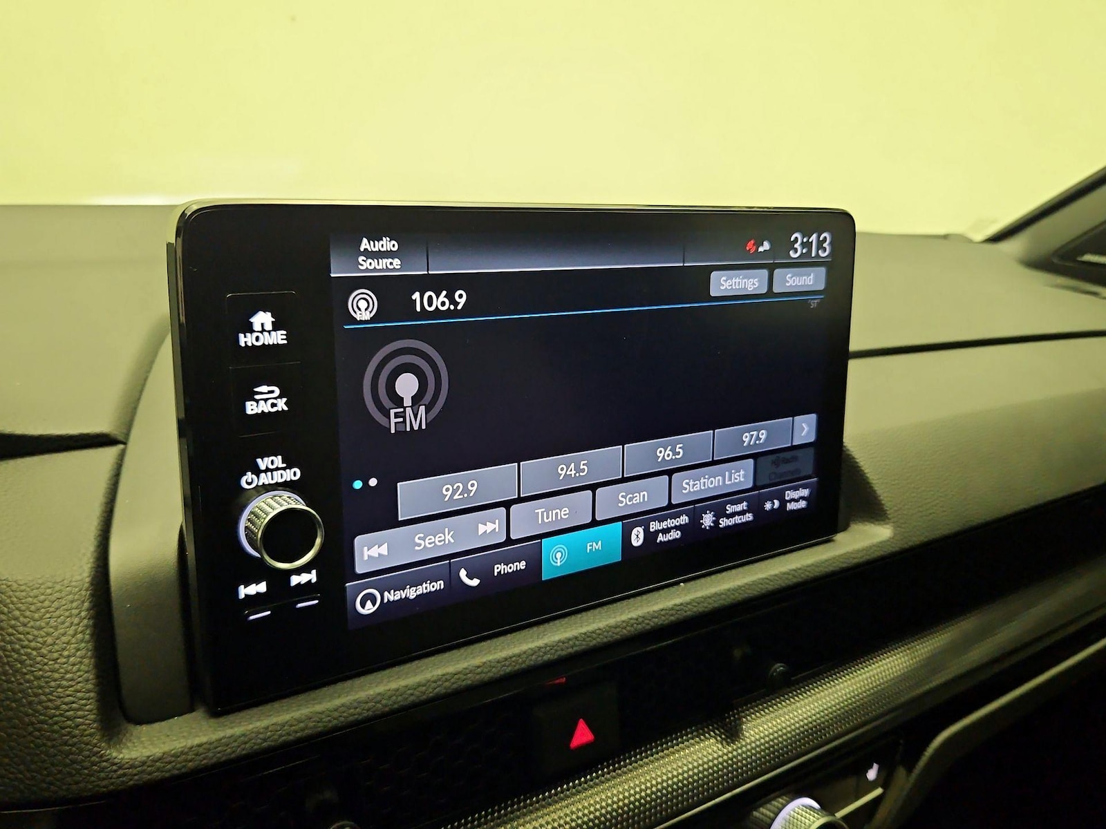 2025 Honda CR-V Sport Touring - Photo 17