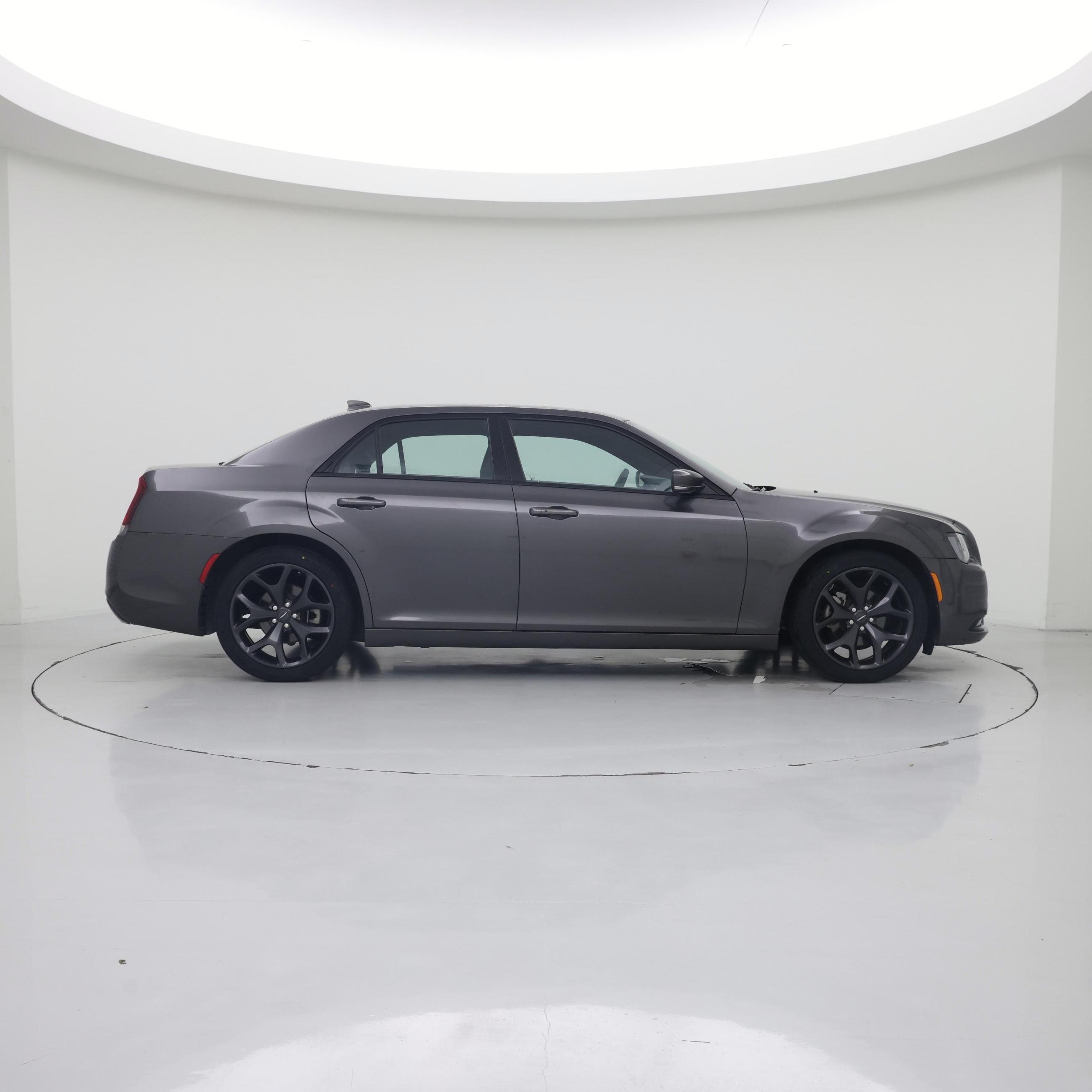 Thumbnail: 2023 Chrysler 300 - 7