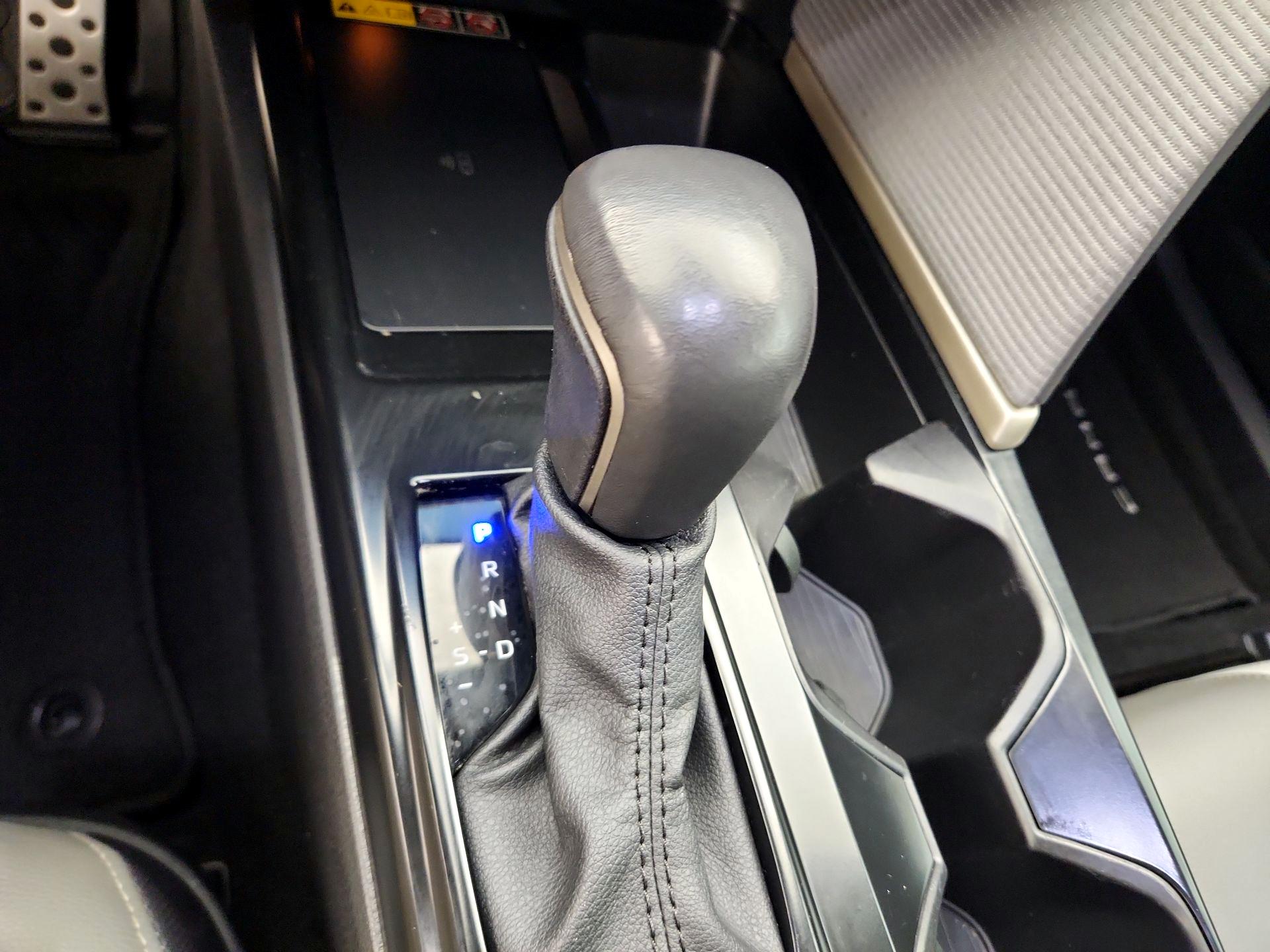 Thumbnail: 2025 Toyota Camry - 17