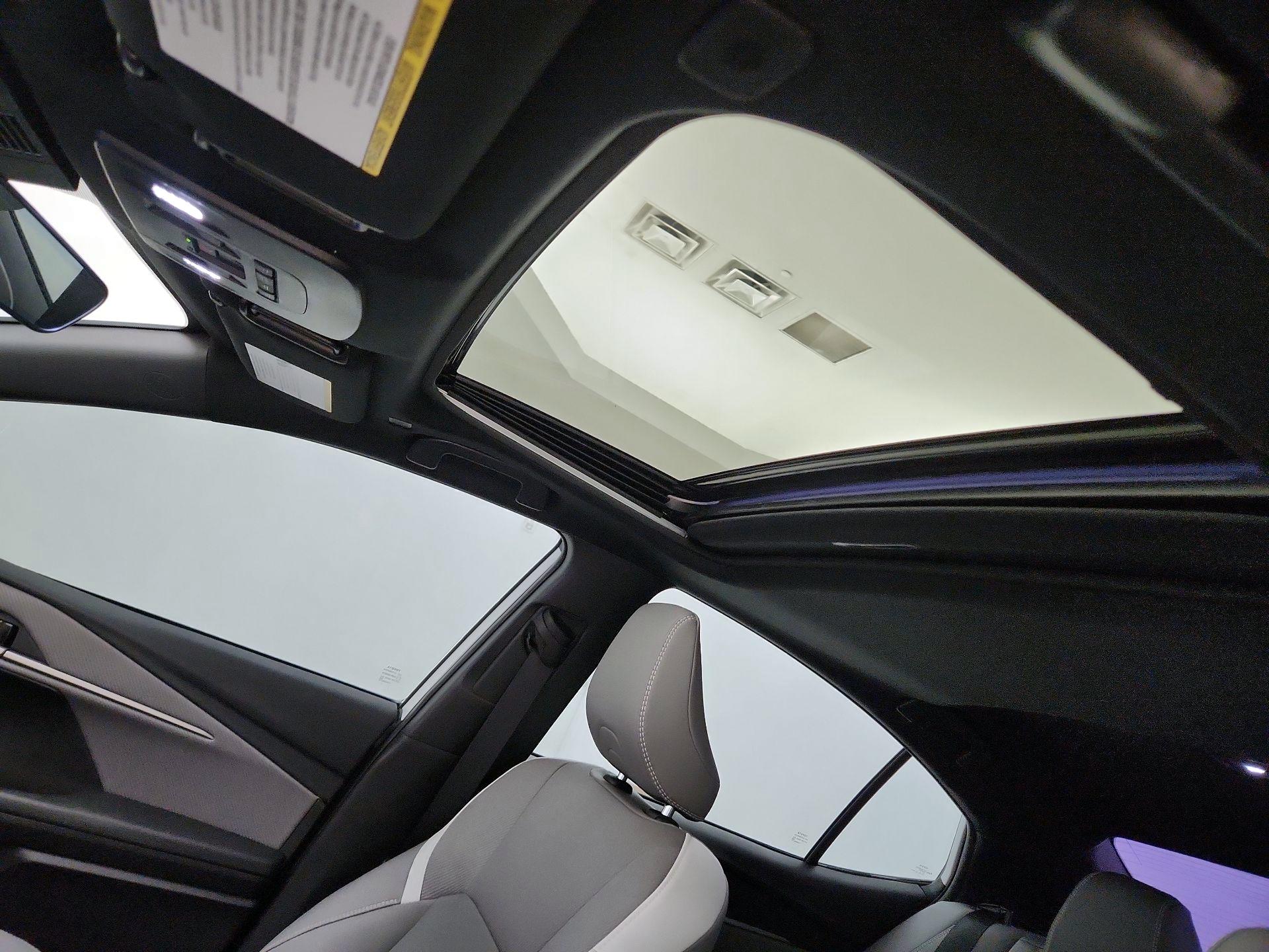 Thumbnail: 2025 Toyota Camry - 19