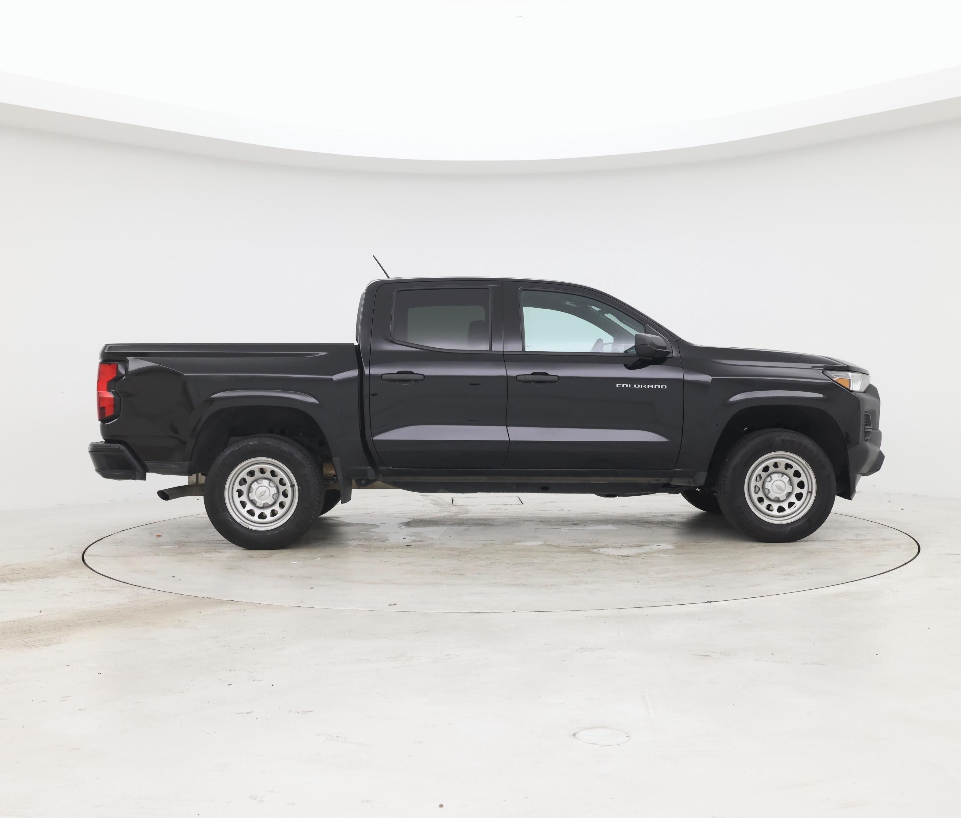 Thumbnail: 2024 Chevrolet Colorado - 7