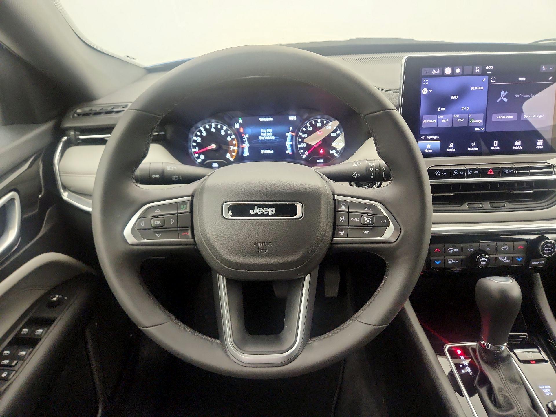 Thumbnail: 2024 Jeep Compass - 10