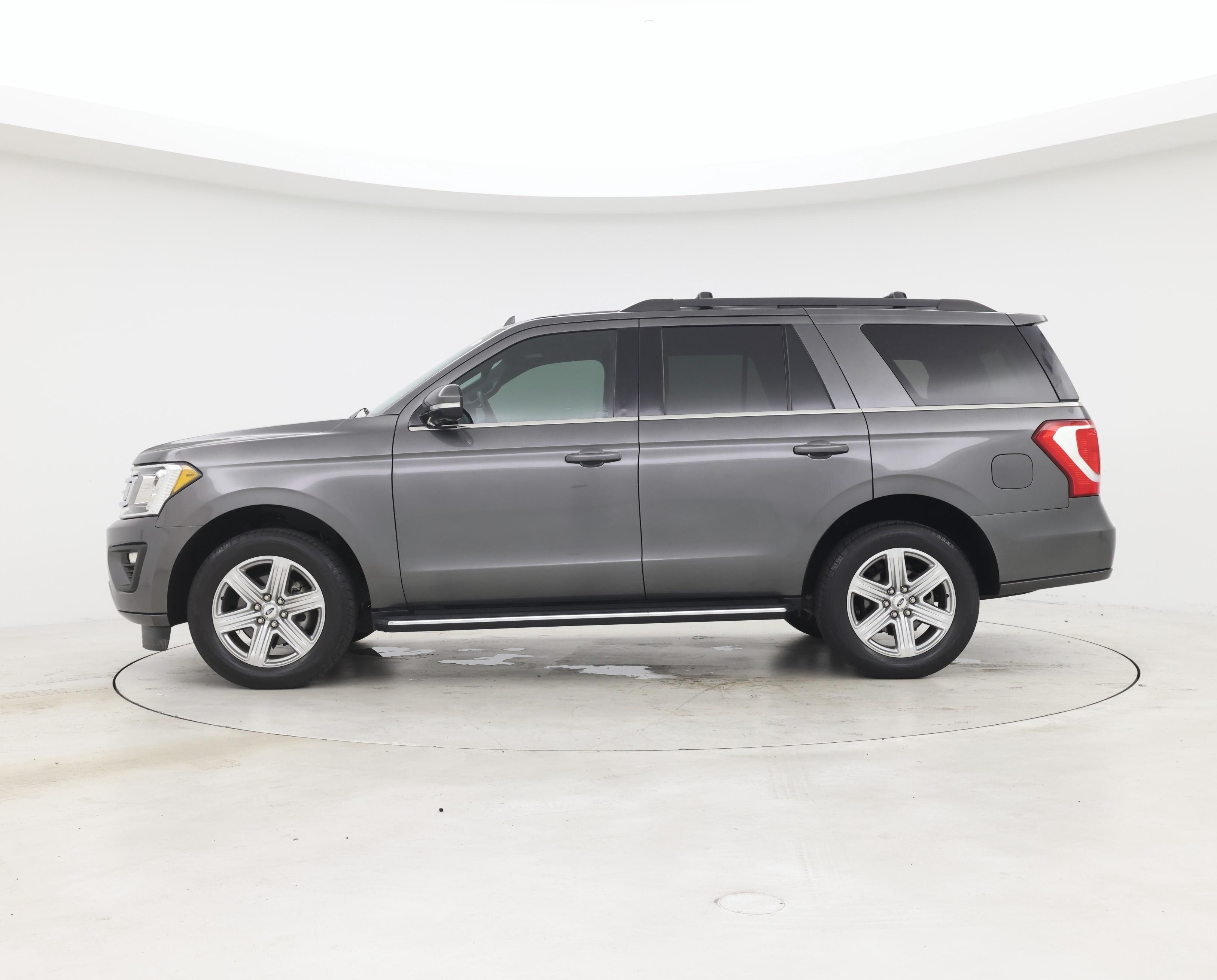 Thumbnail: 2021 Ford Expedition - 3