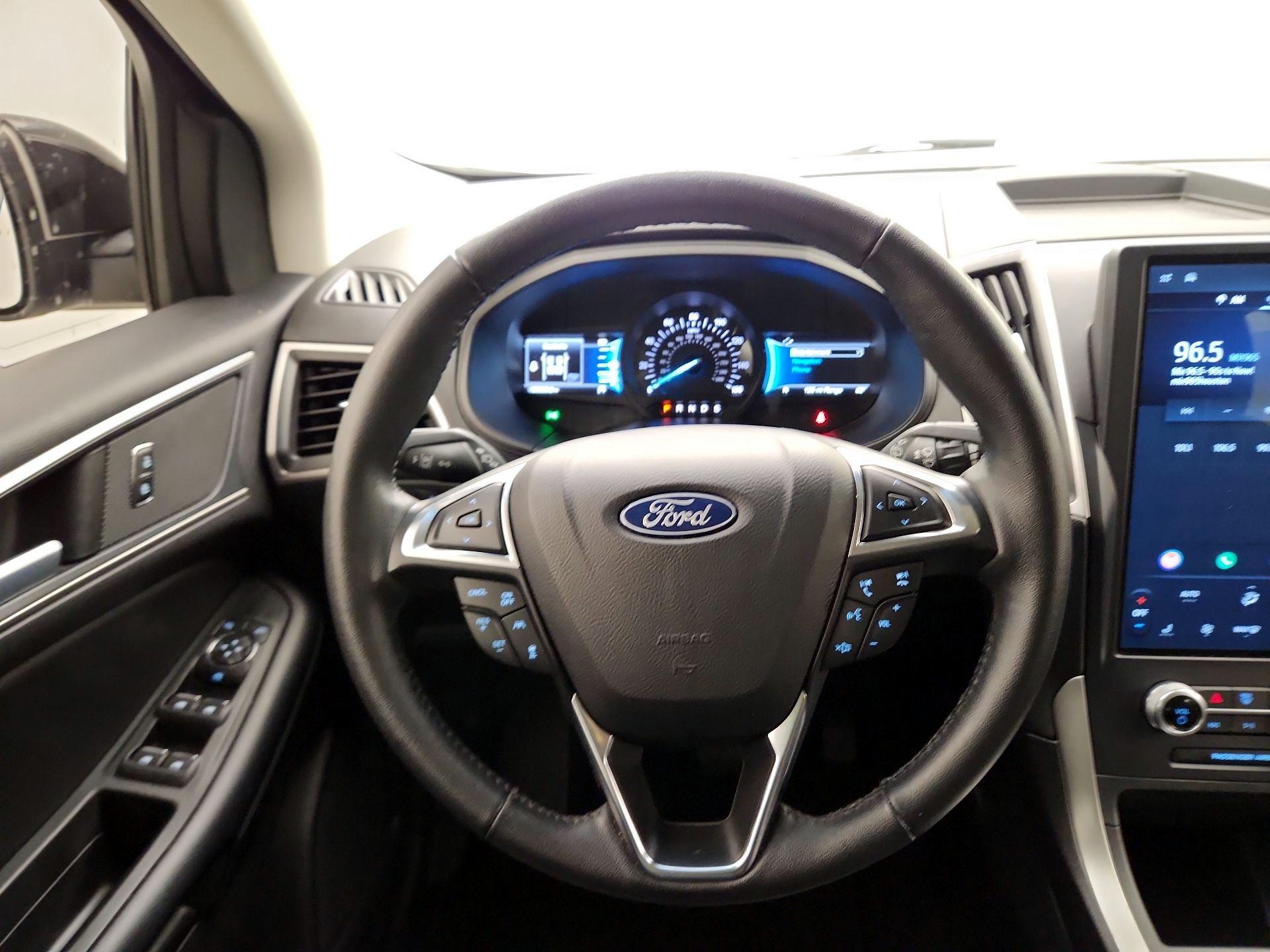 Thumbnail: 2022 Ford Edge - 10