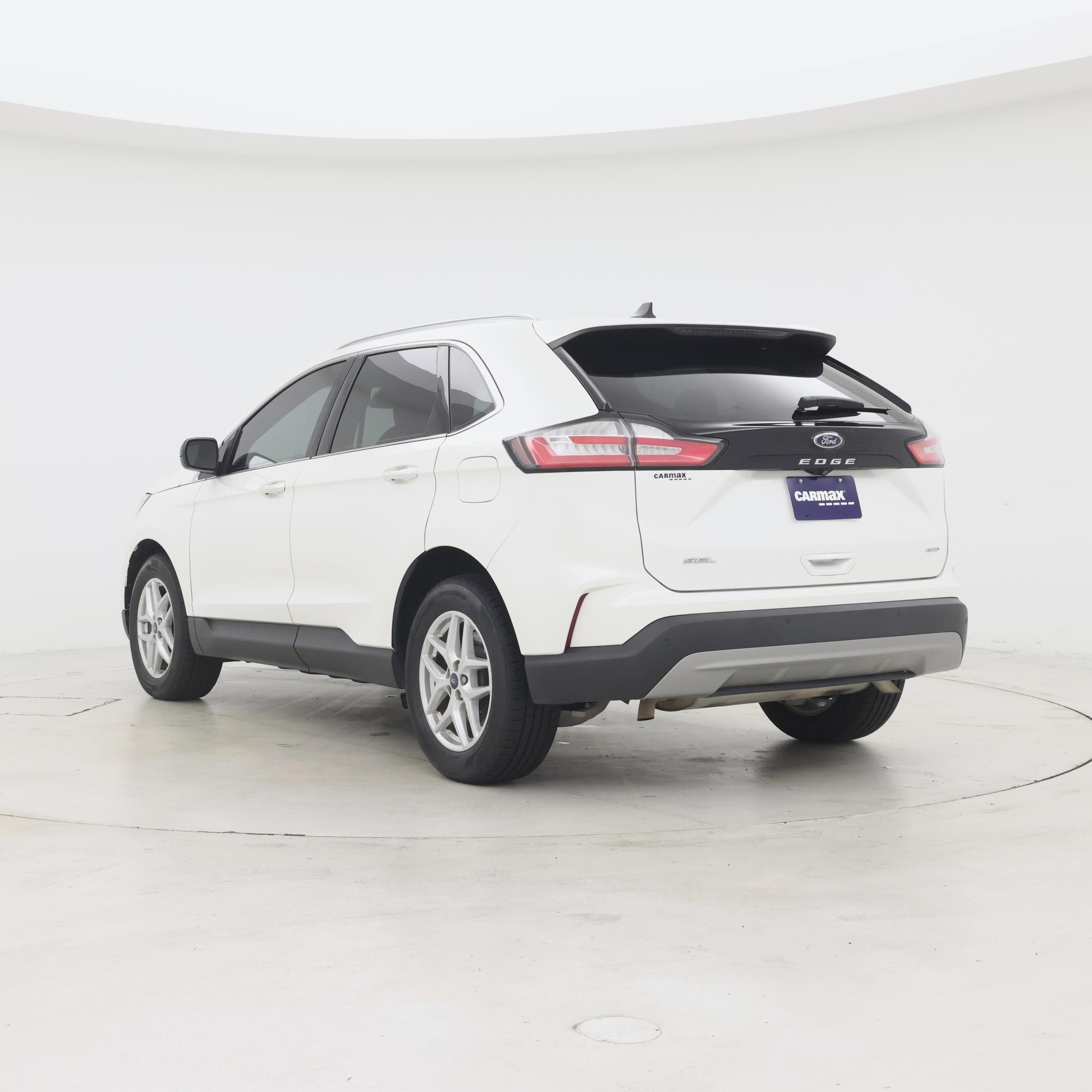 Thumbnail: 2022 Ford Edge - 2
