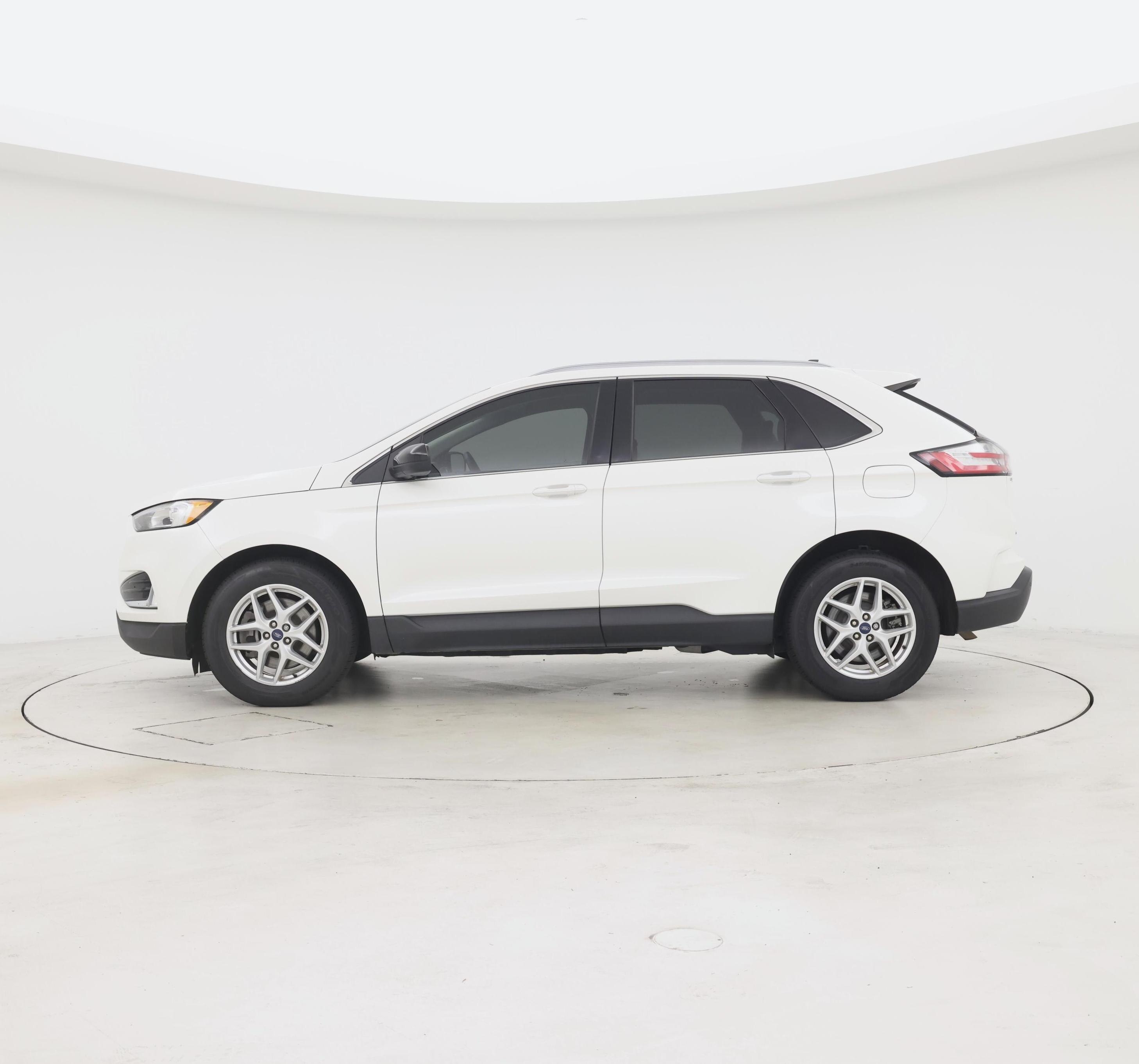 Thumbnail: 2022 Ford Edge - 3